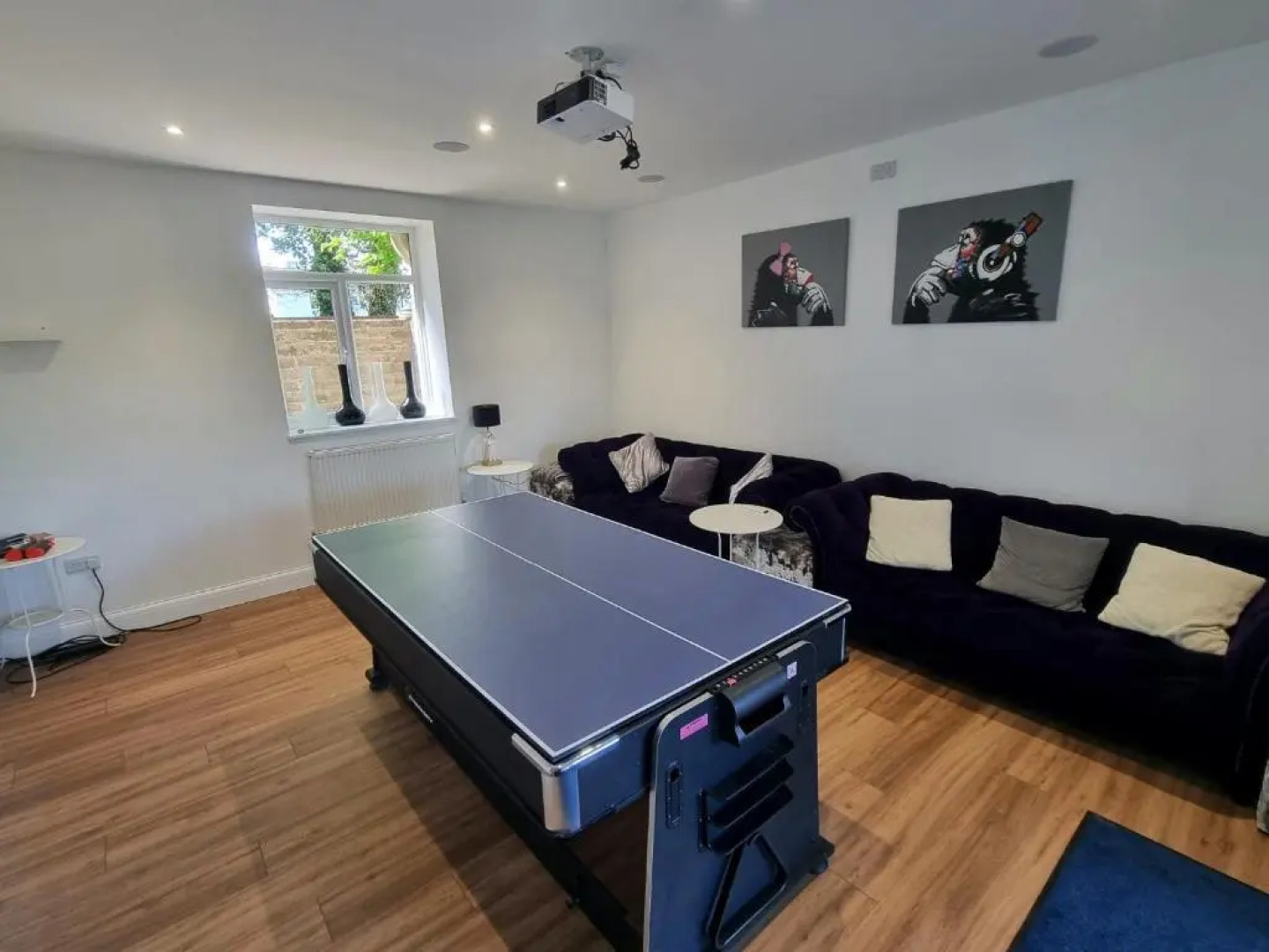 Exquisite 9 bed Villa hot tub, gym, cinema & more