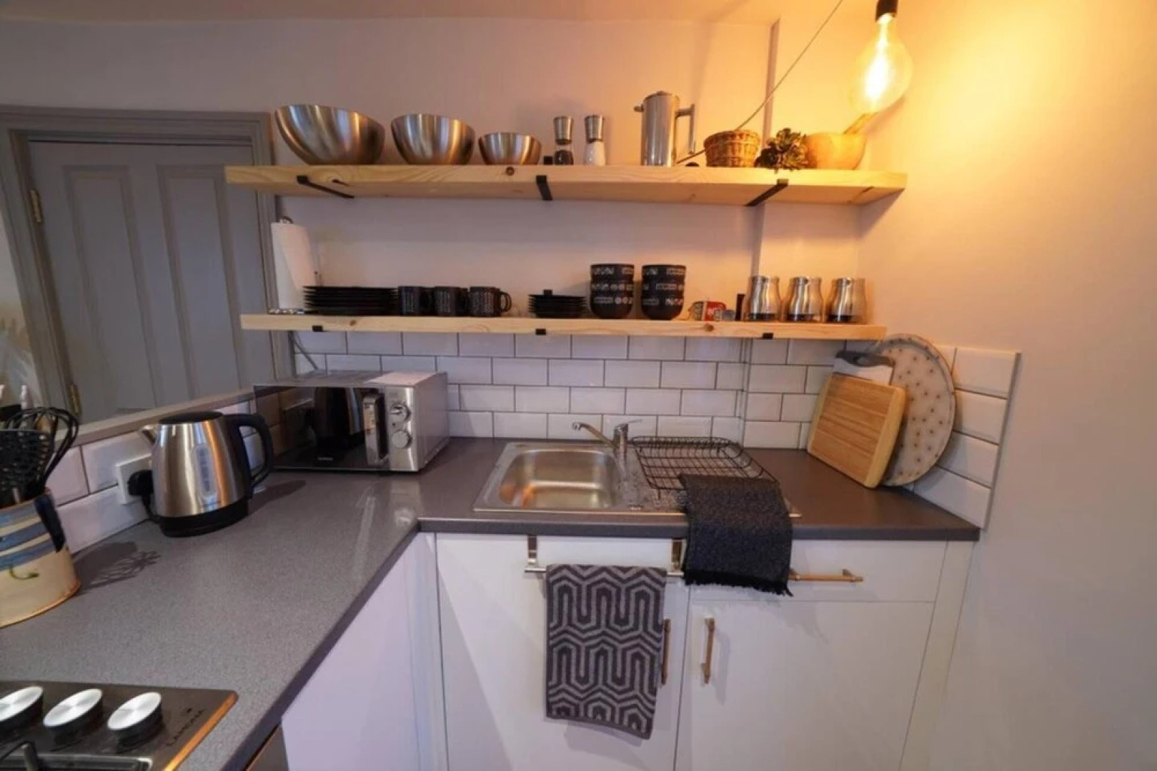 Stunning Coach House Apartment in Walmer Deal