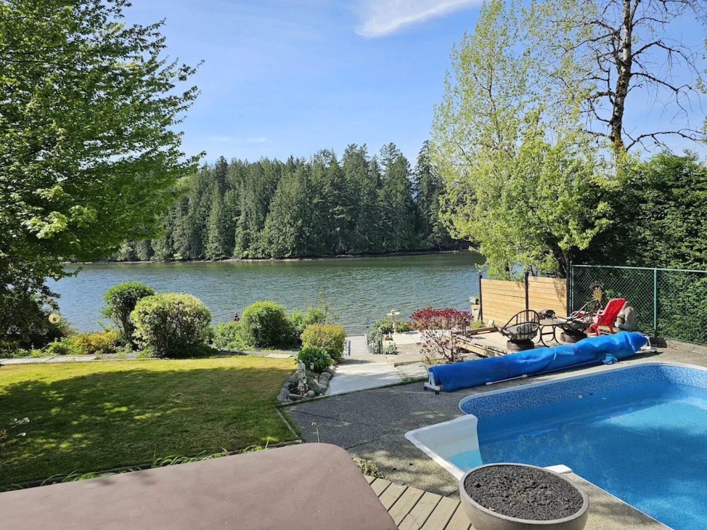Luxury ocean dock pool villa