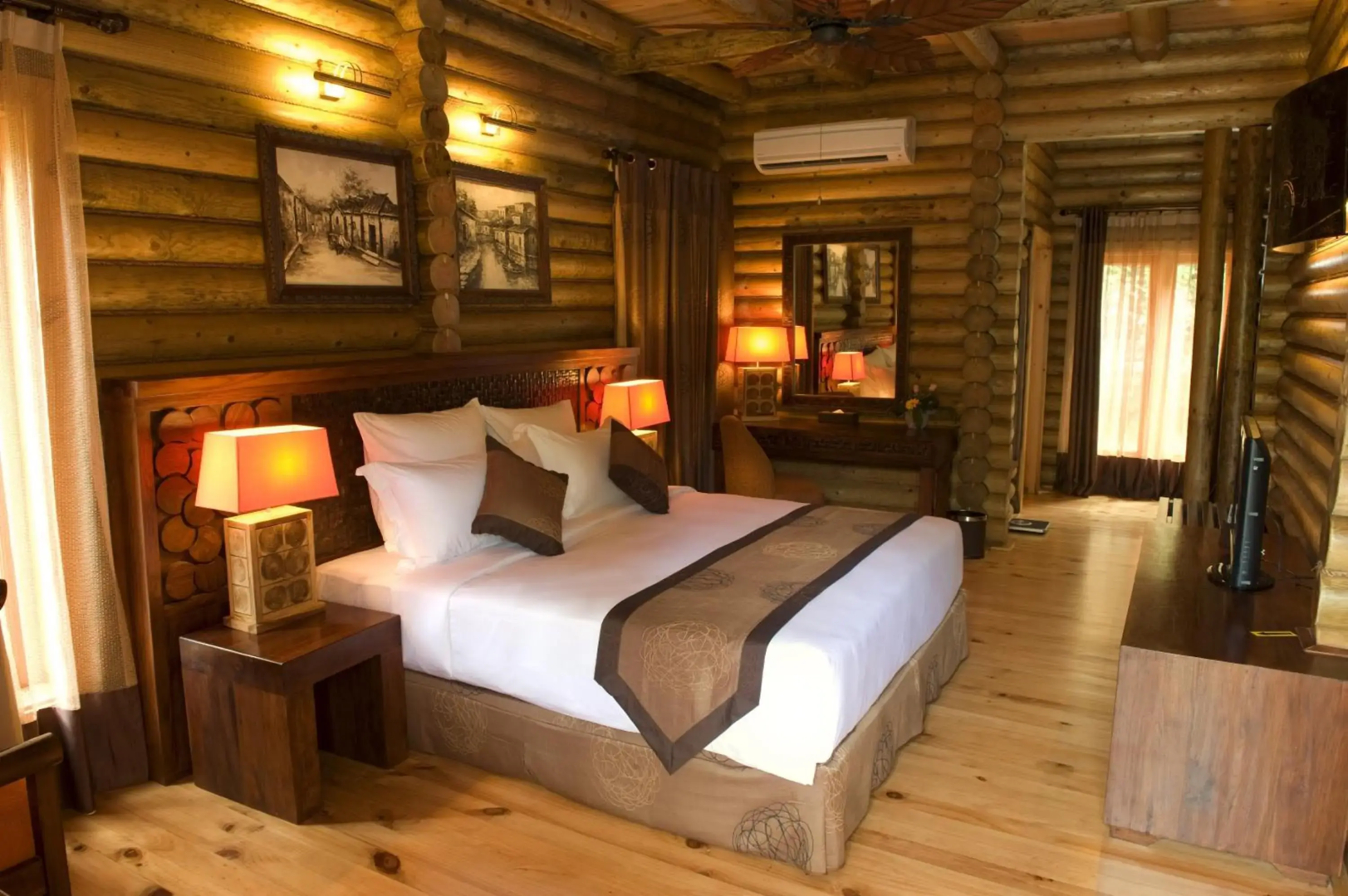 Philea Resort & Spa