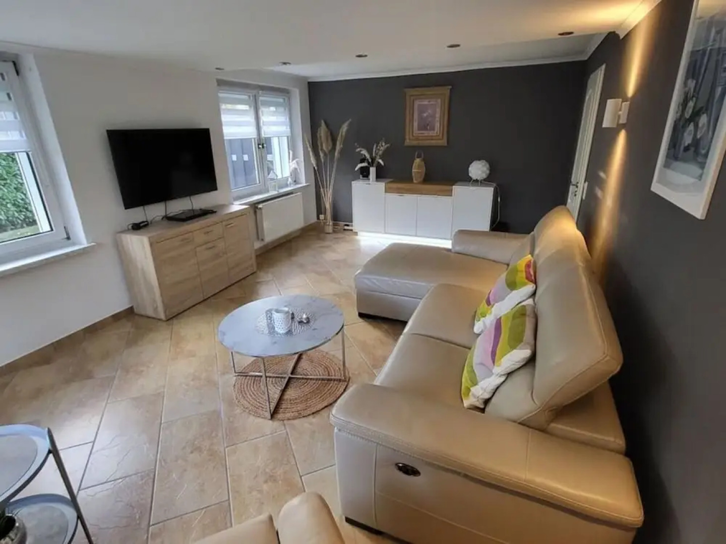 Lighthouse View Modern Retreat