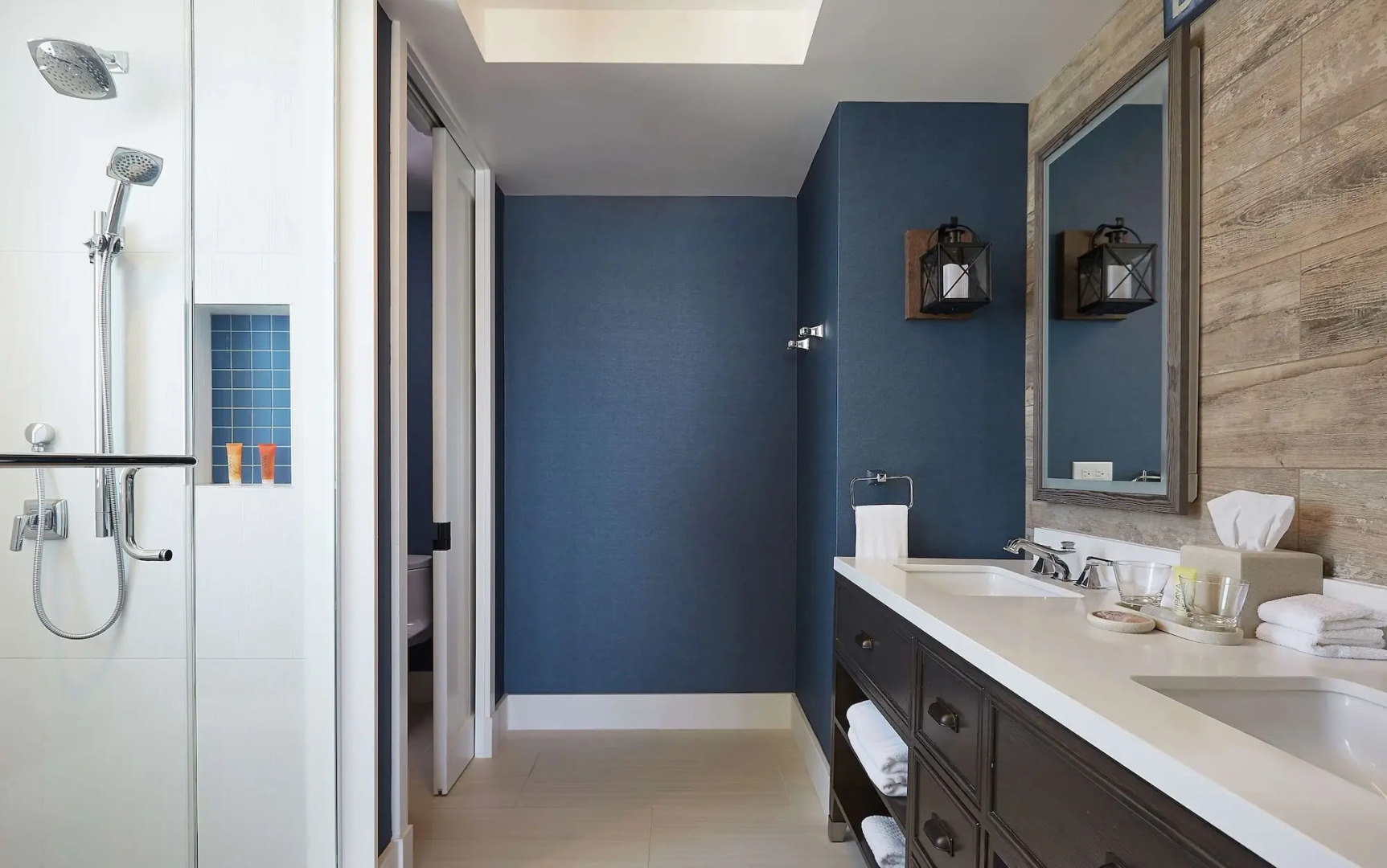 The Waterfront Beach Resort, A Hilton Hotel