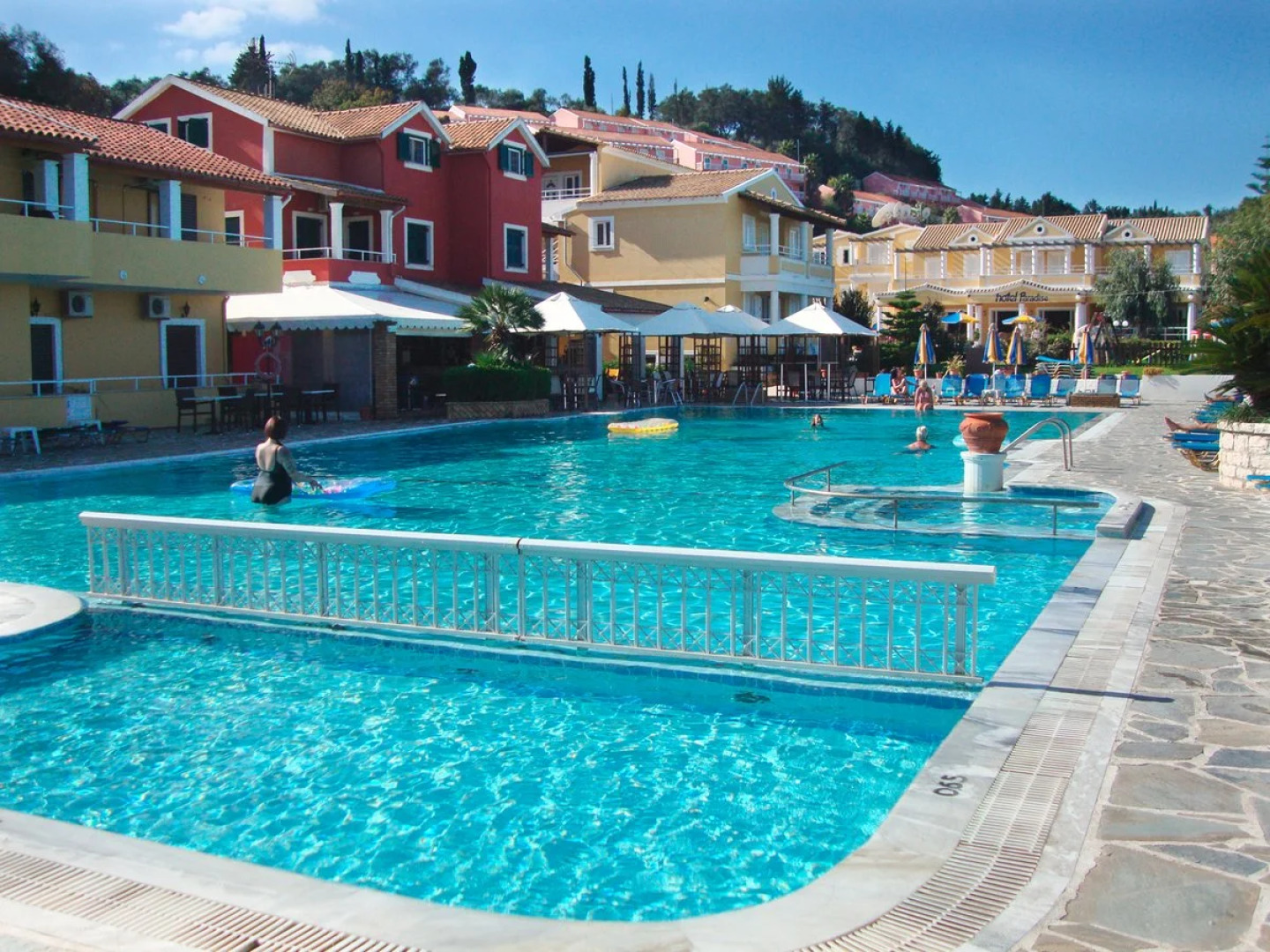 Elves Studios& Apartments