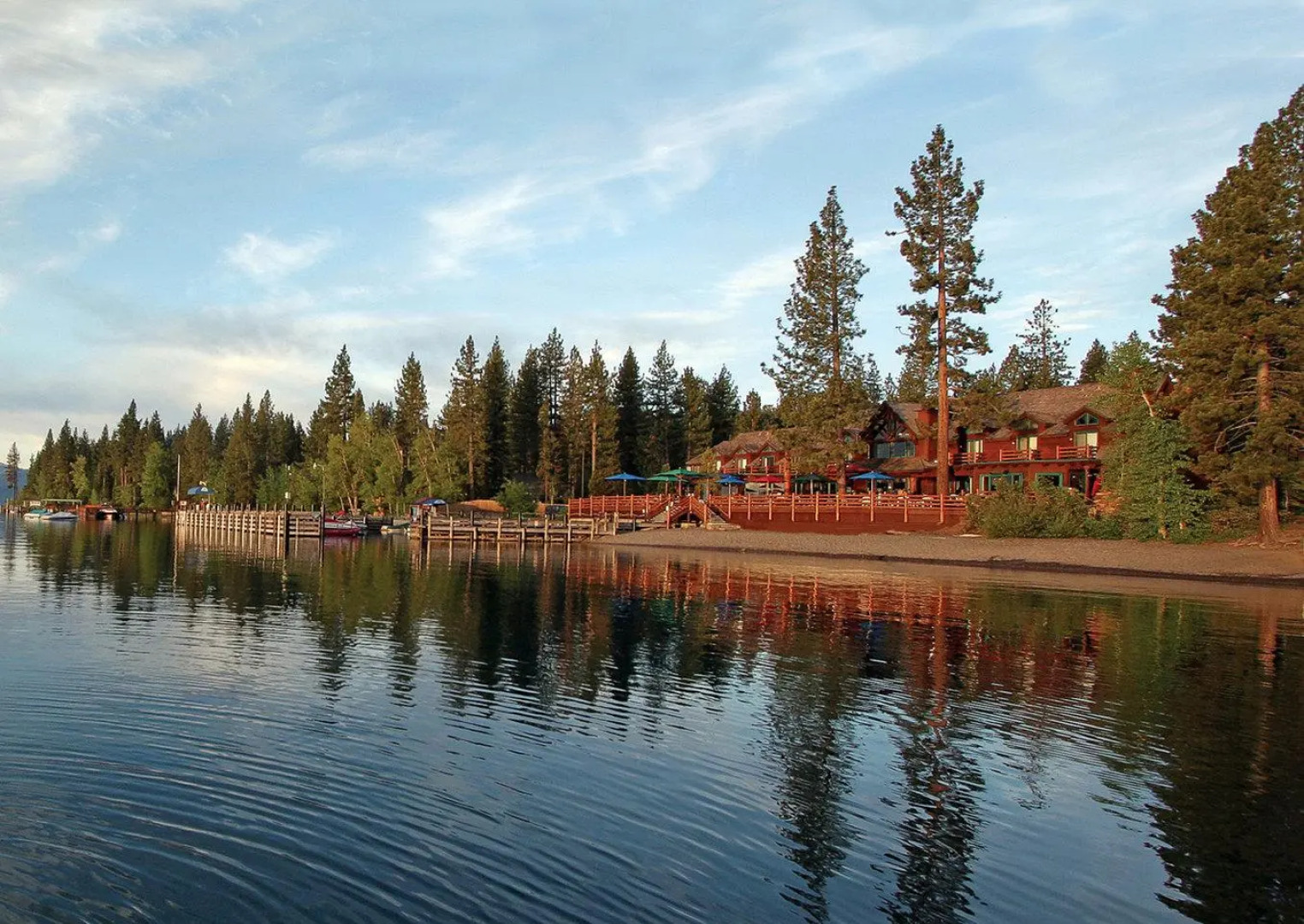 Sunnyside Restaurant & Lodge