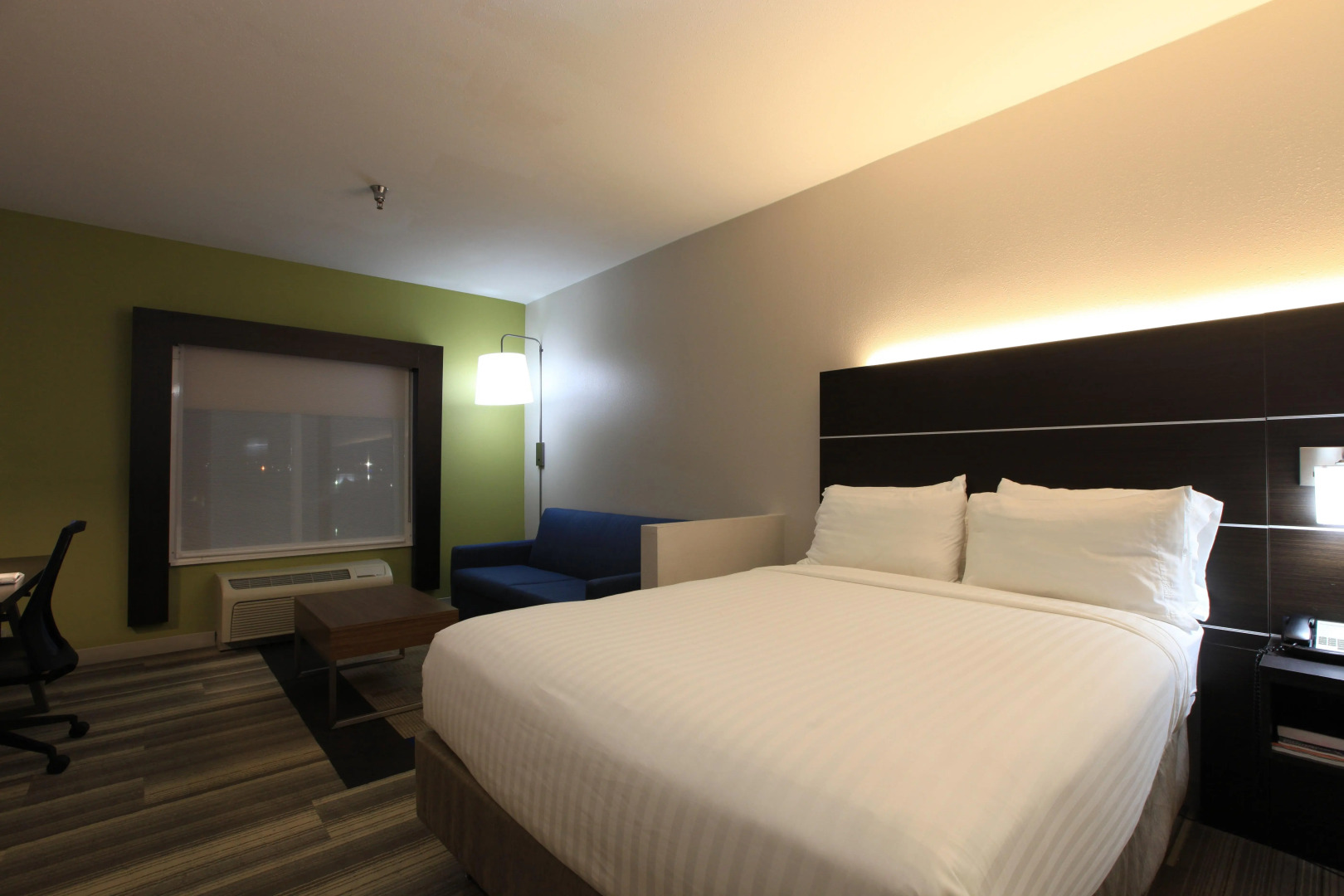 Holiday Inn Express Hotel & Suites Chattanooga-Hixson by IHG