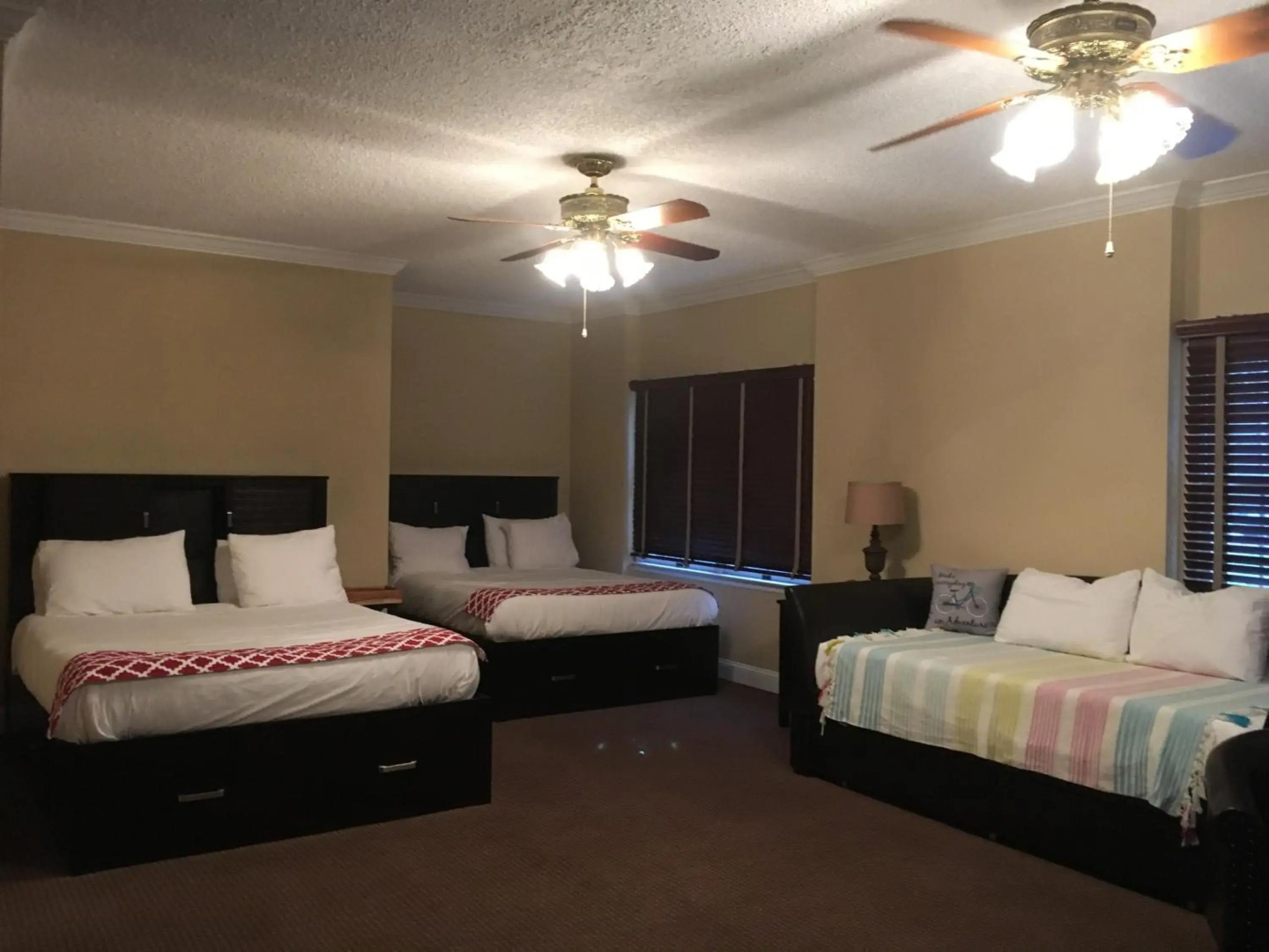 Colts Neck Inn Hotel