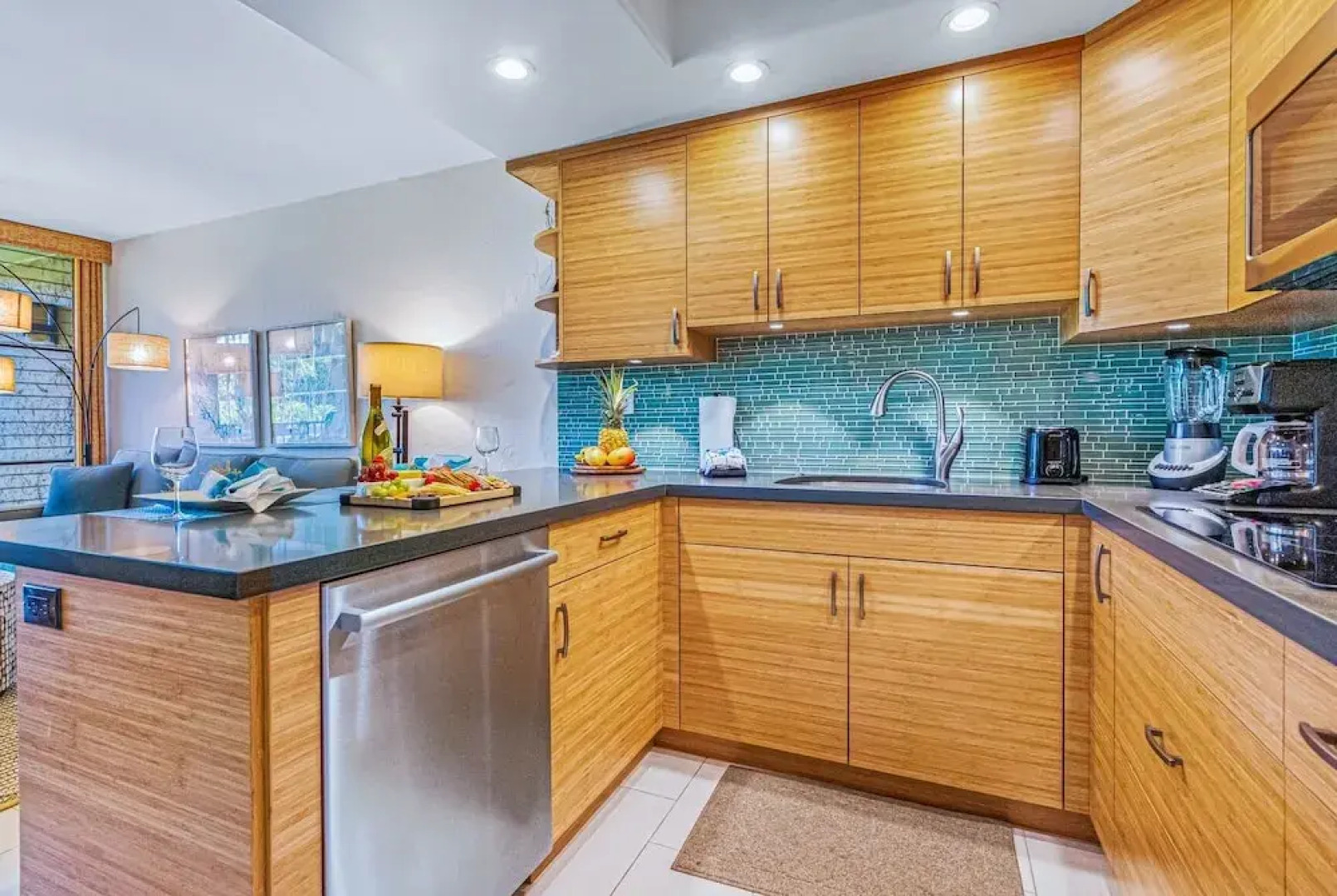 Papakea Oceanview Studio 0 Bedroom Condo by RedAwning