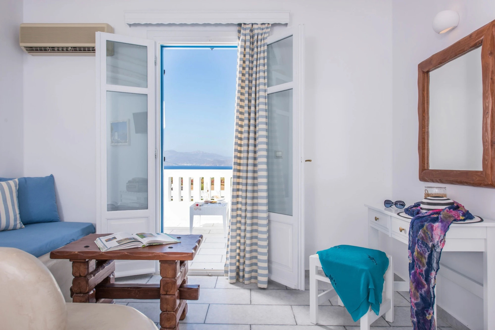 Cycladic Islands Hotel & Spa