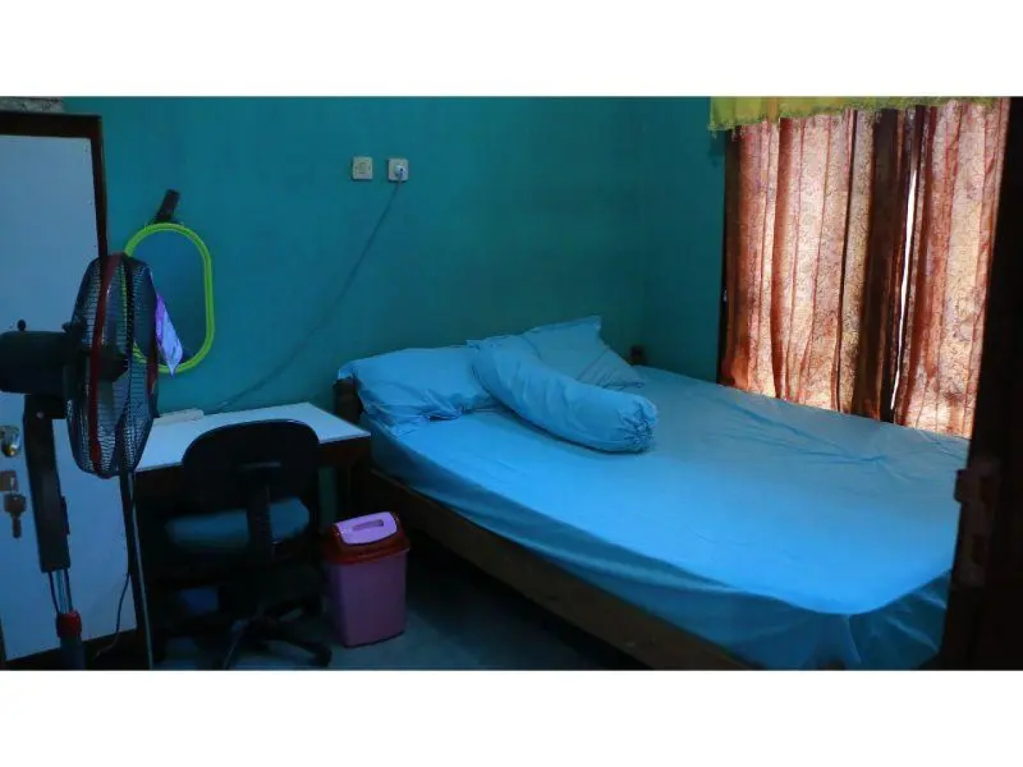 Sarjuni Homestay - Hostel