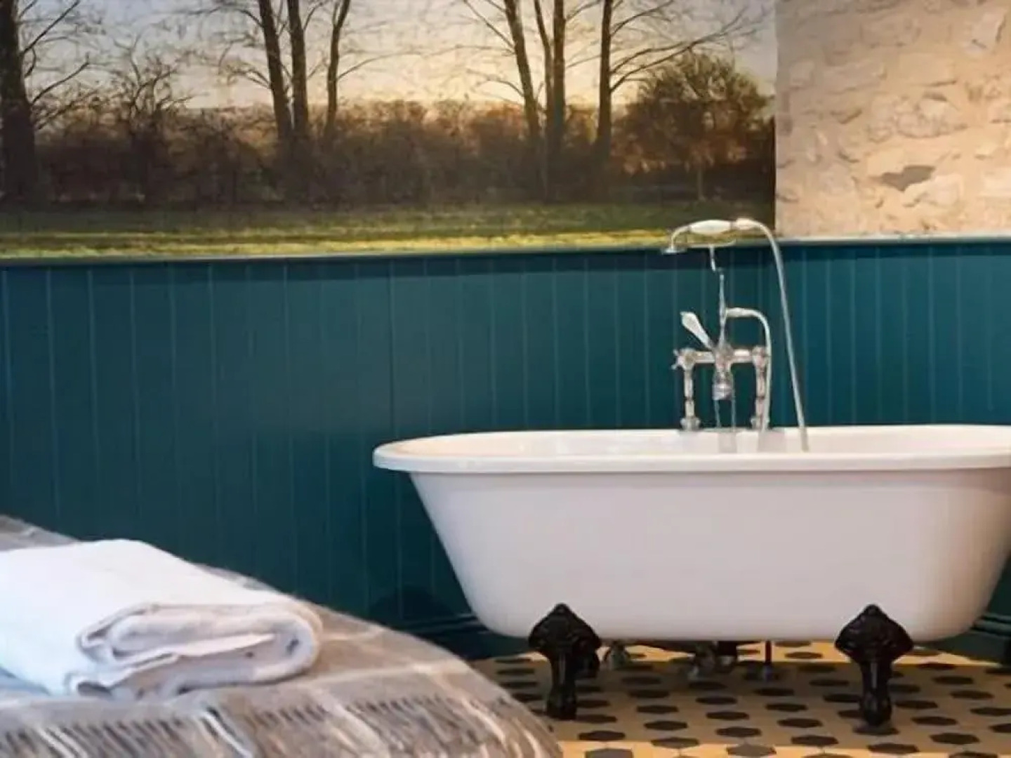 Helen Browning's Royal Oak