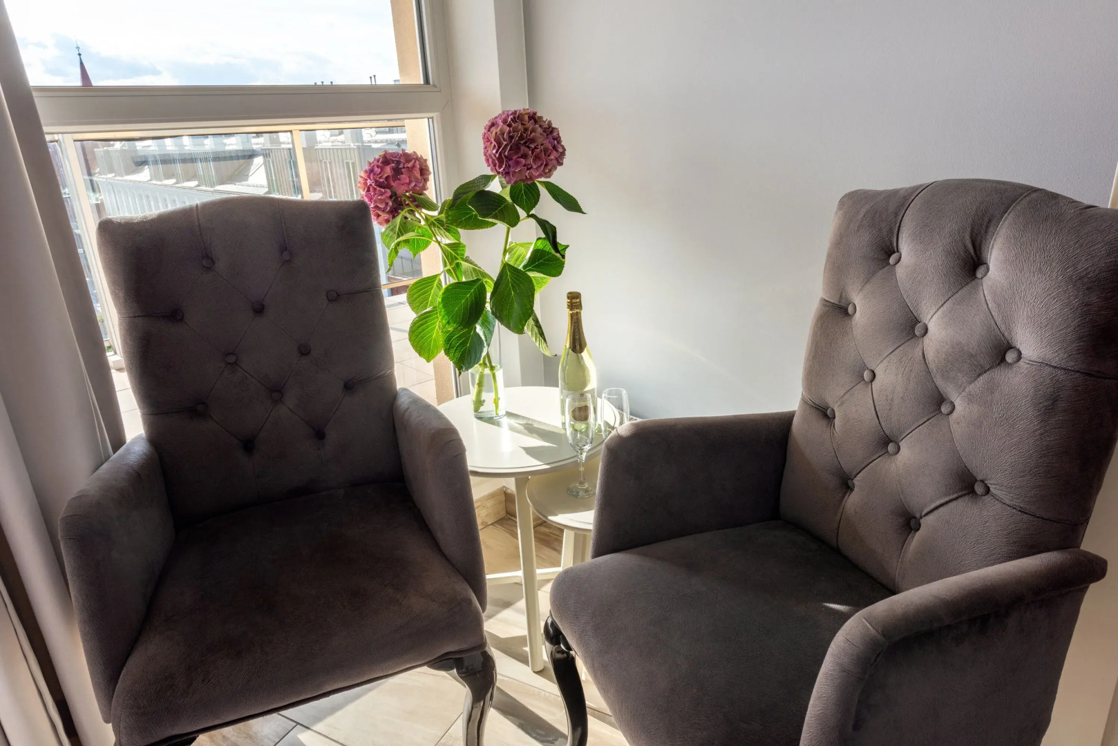 Good Time Apartments-Old Town Residence