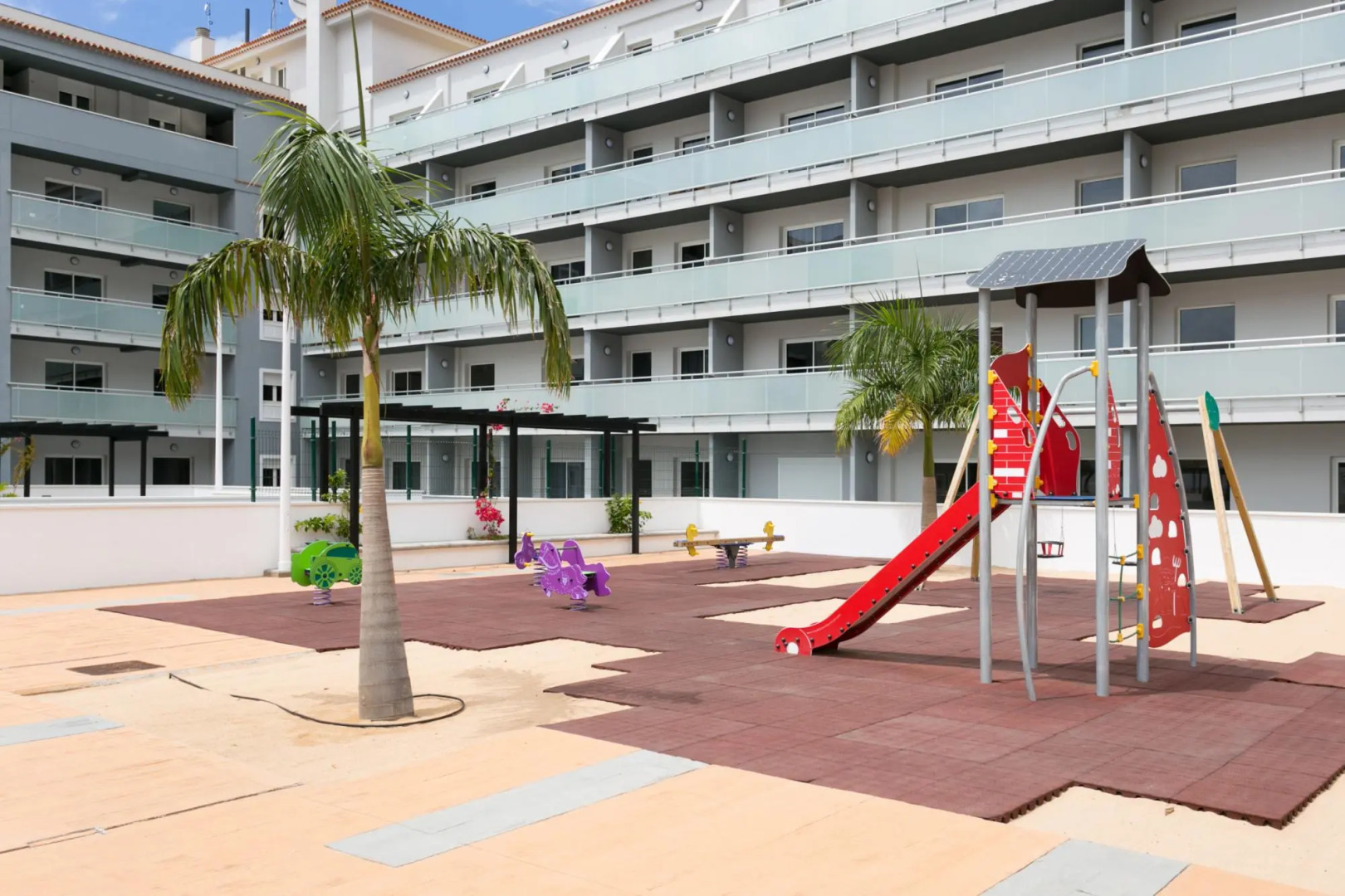 Home2Book Stunning Apartment Bajamar