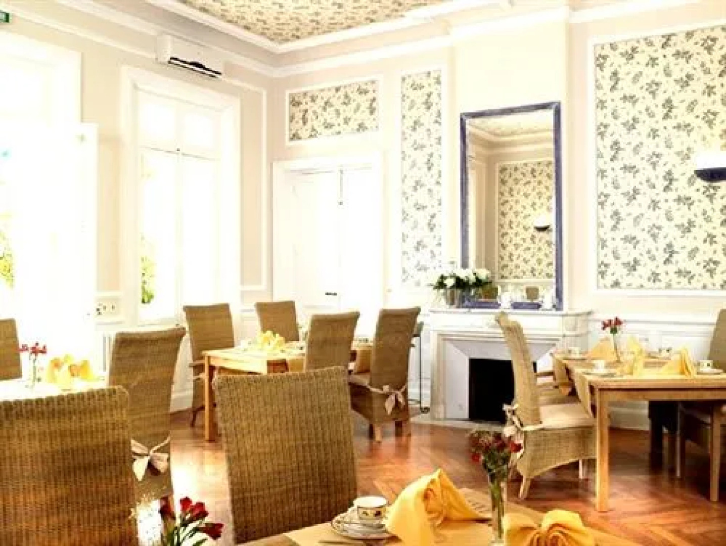 Romantik Hôtel La Chêneraie