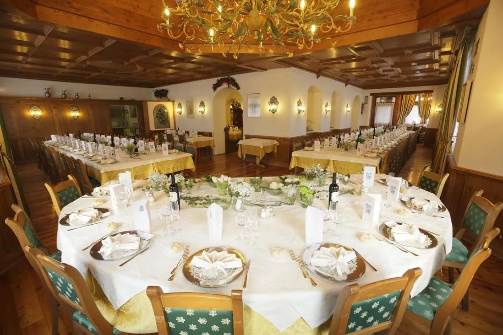 Franceschi Park Hotel