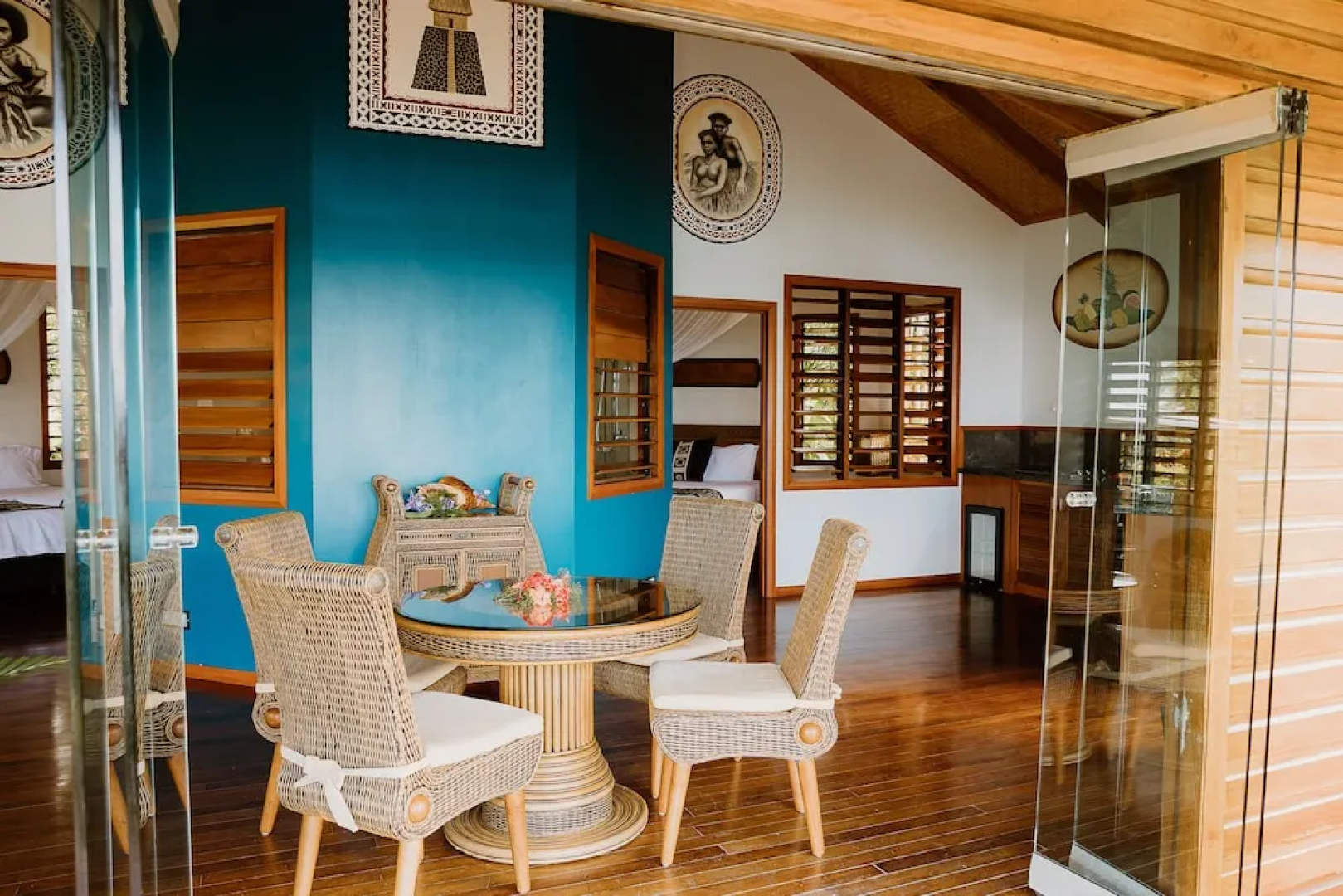 La Dolce Vita Holiday Villas