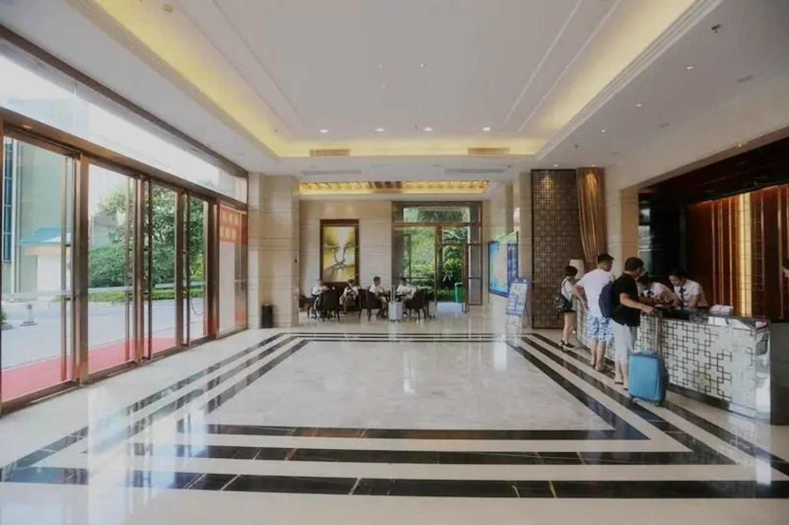 Lanting Seaview Hotel