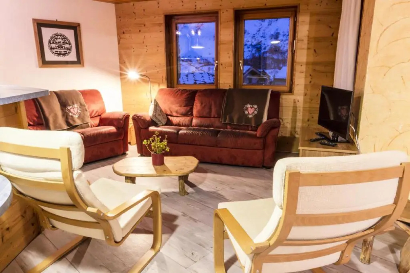 Bel Appartement Dans Chalet Traditionnel A Bonneval Sur Arc 84924