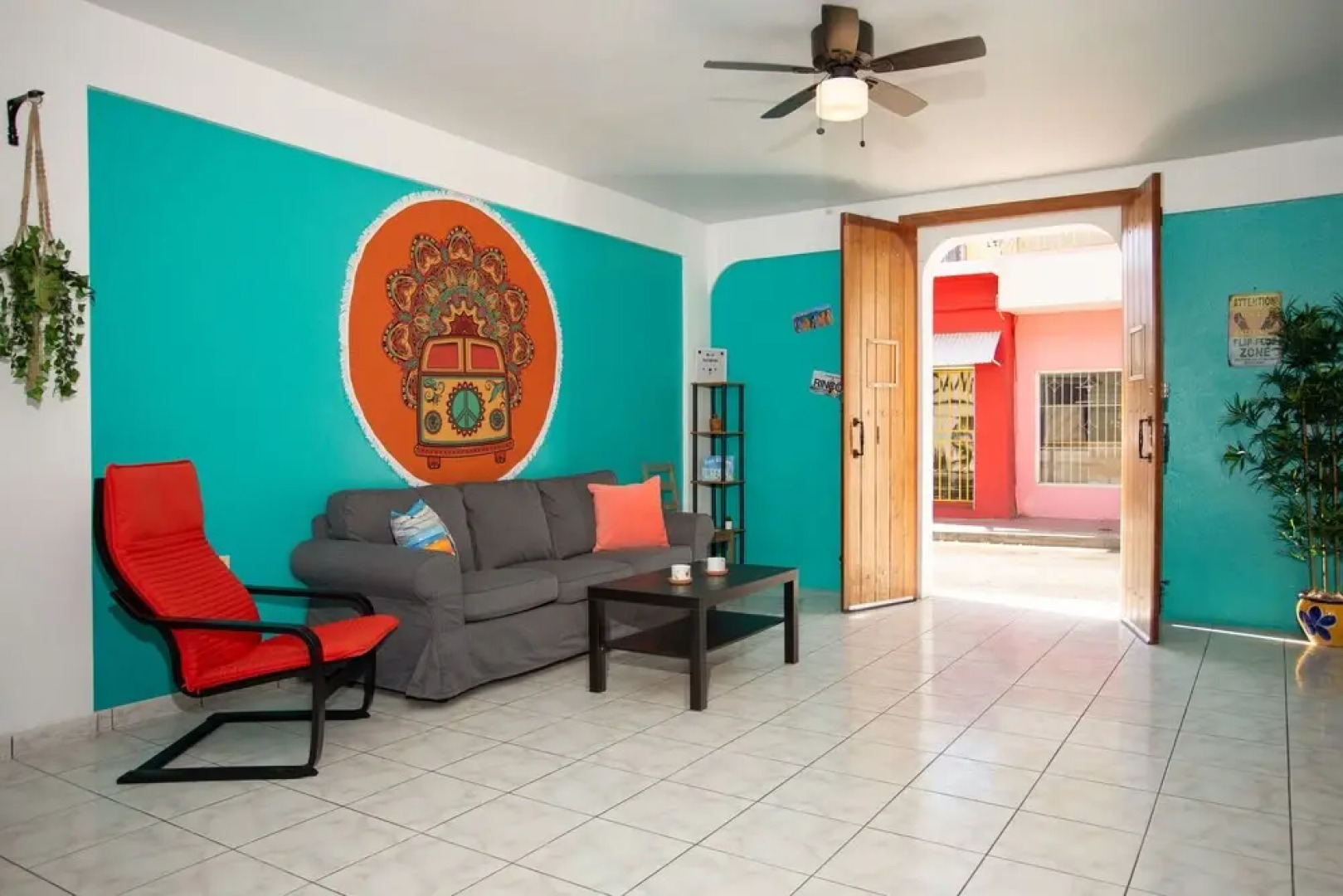 Aqua Luna Vacation Rentals