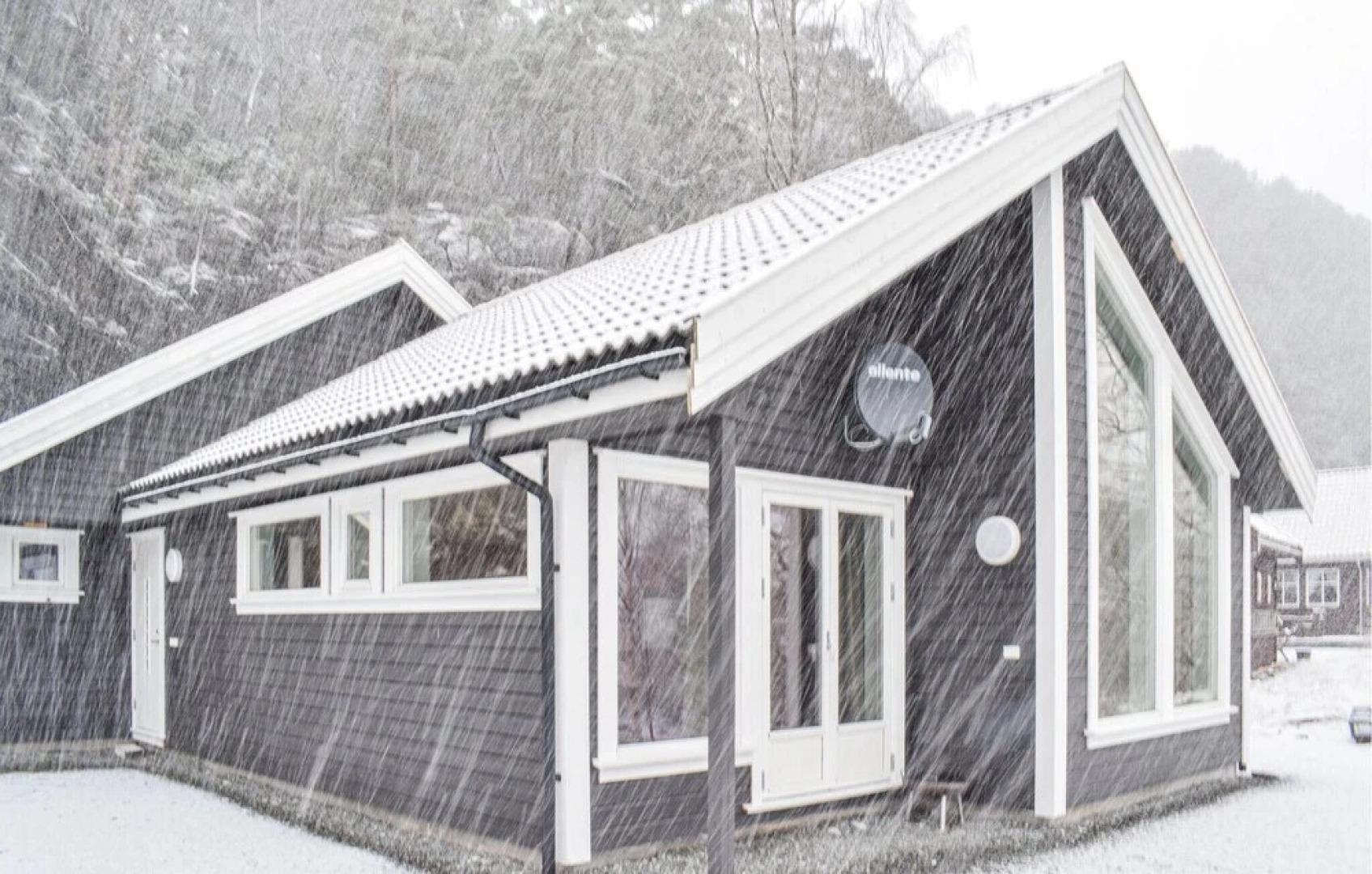 Beautiful Home in Jelsa With 3 Bedrooms