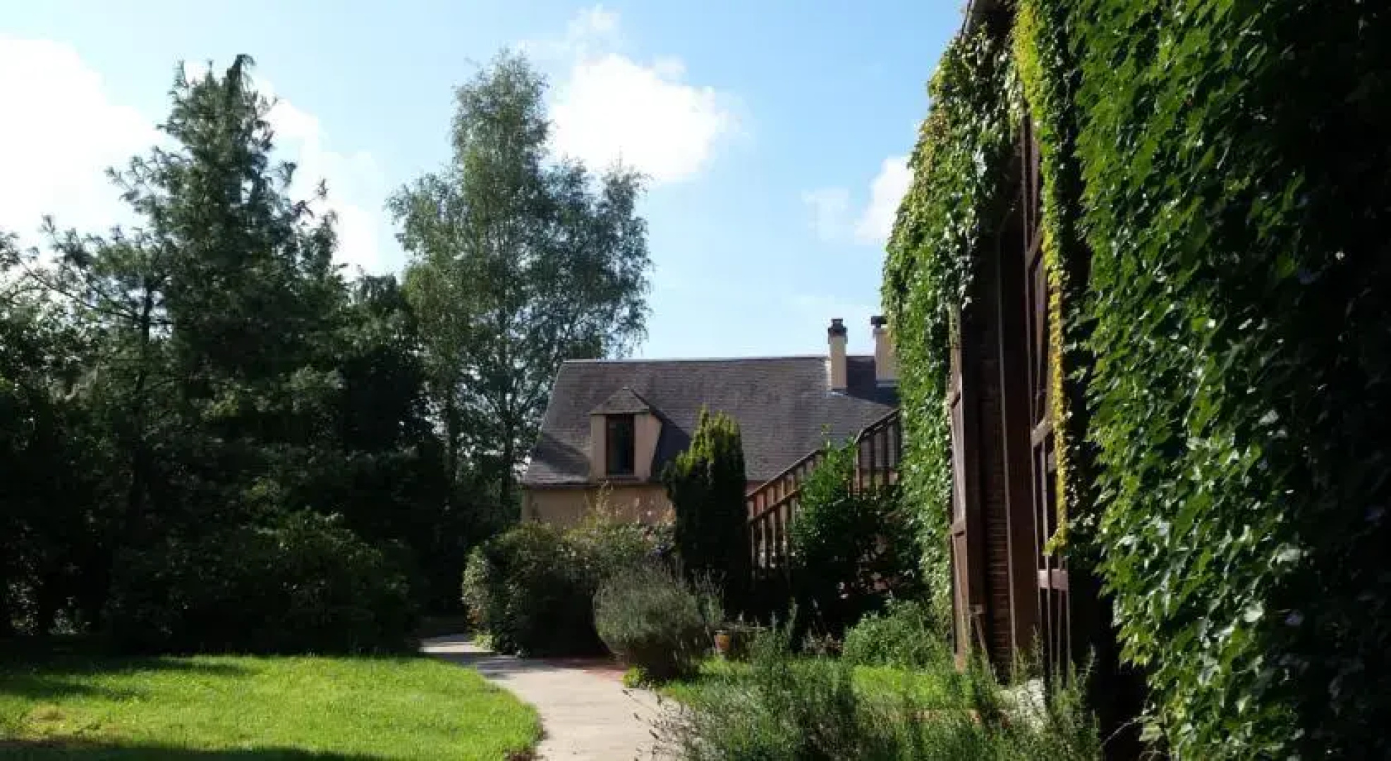 La Grange Evasion