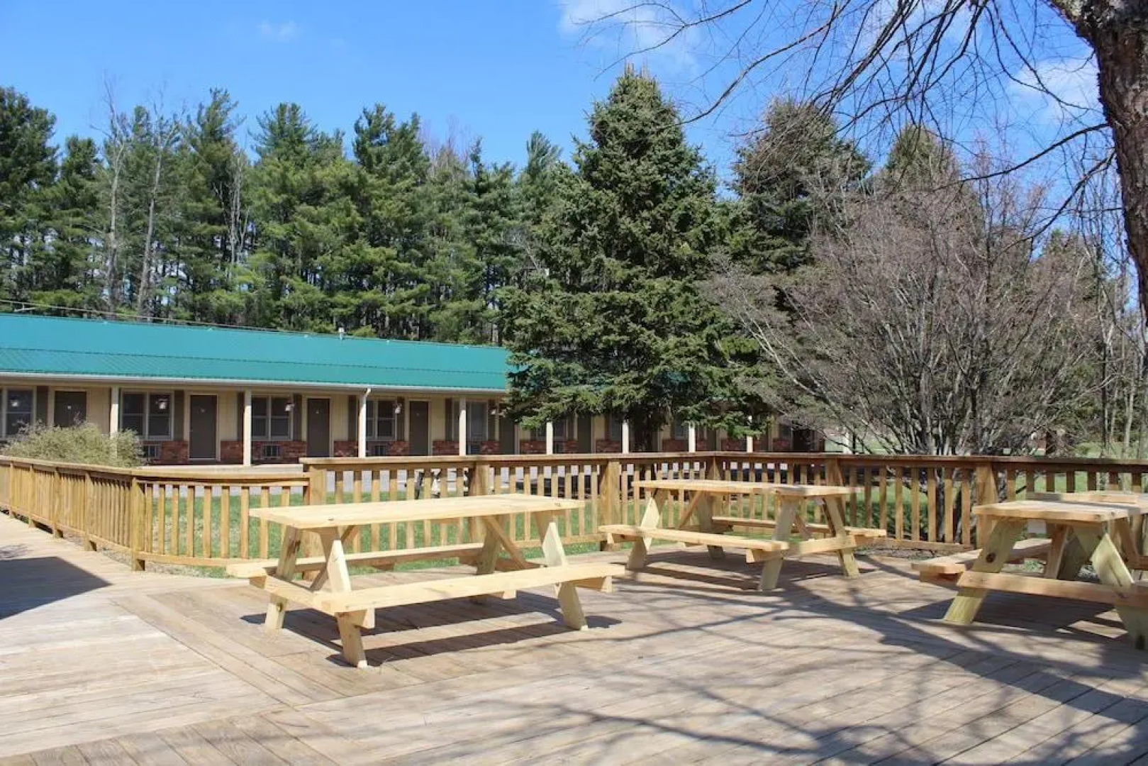 New River Inn and Cabins