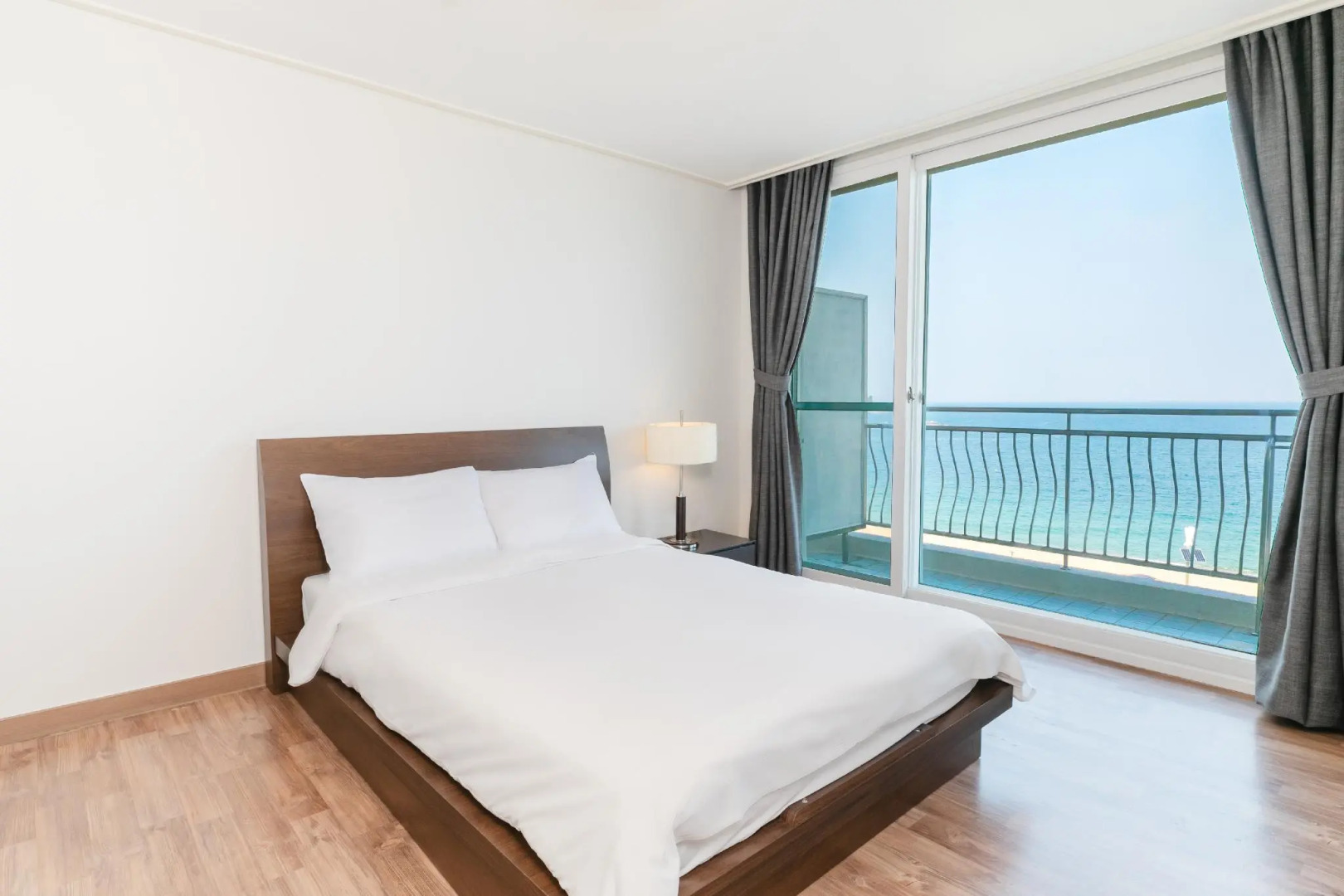 Kensington Resort Seorak Beach