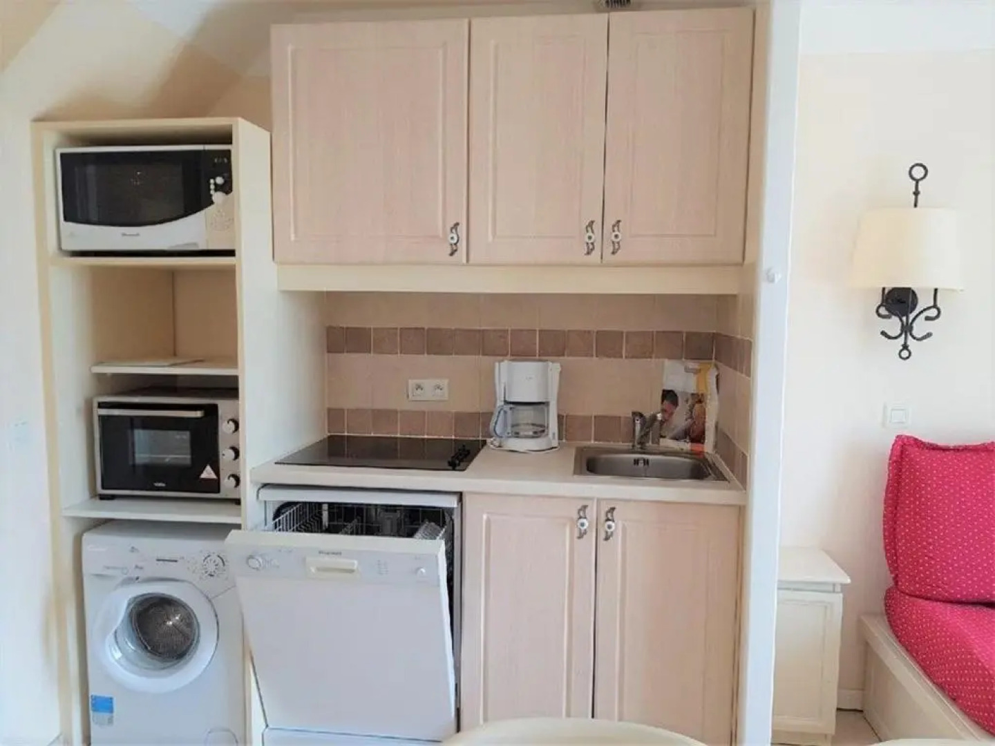 Maison Grospierres, 3 pièces, 6 personnes - FR-1-382-7