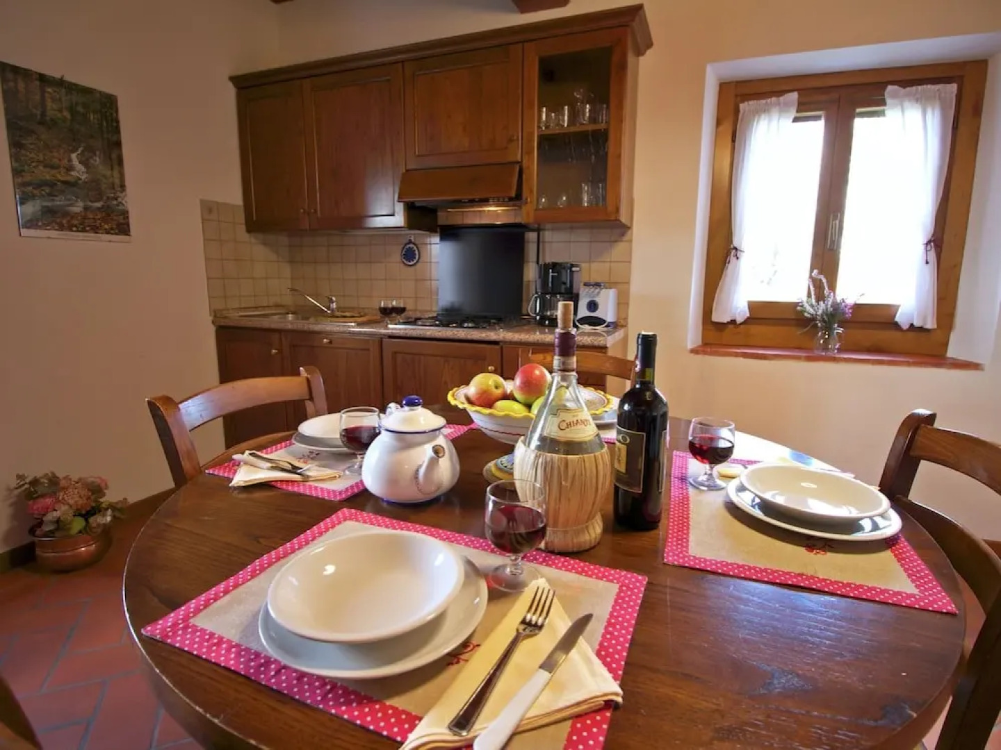 Authentic Farmhouse with Pool, Hot Tub, Playground, Garden