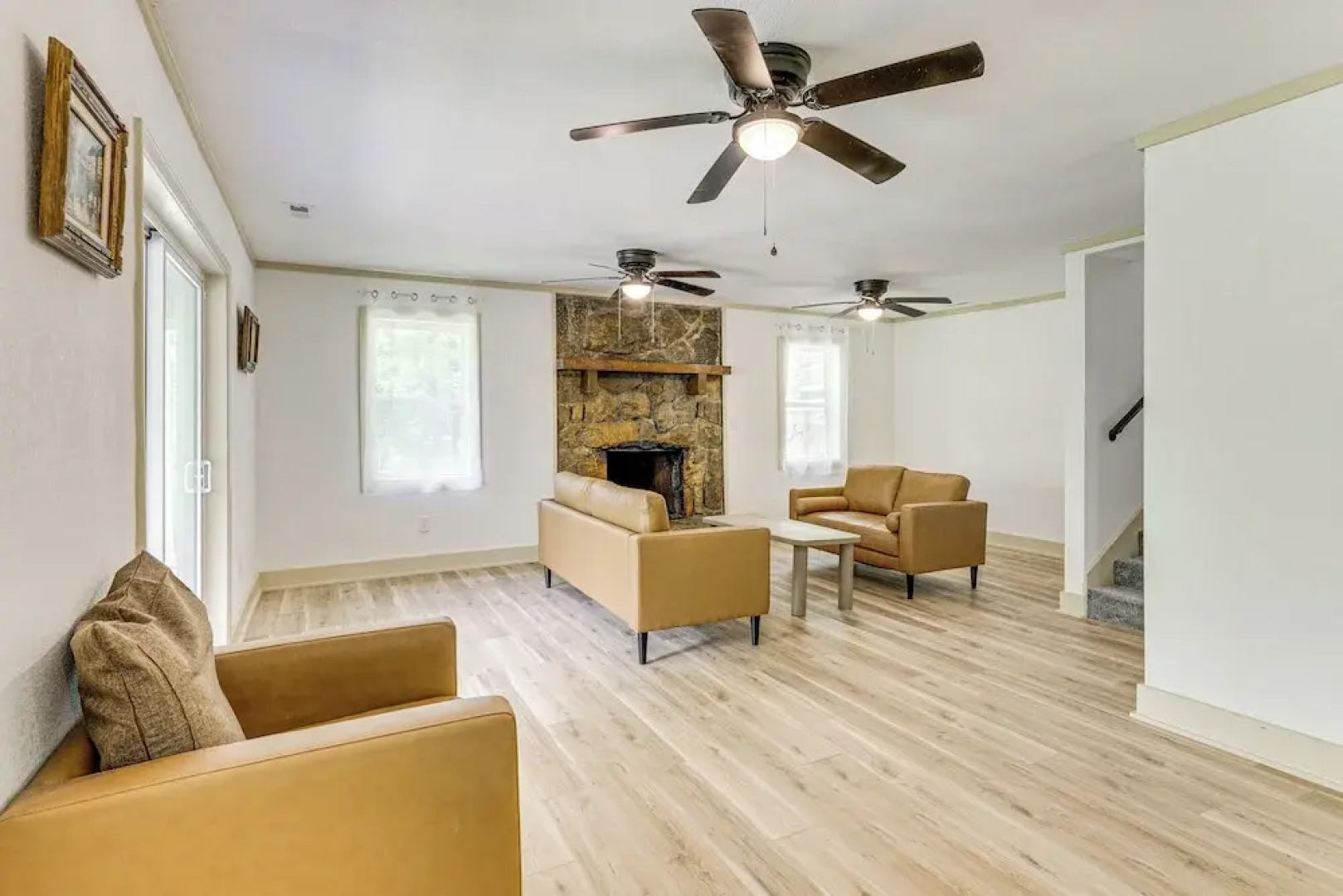 14 Mi to Dtwn: Secluded Stay in Murphy!