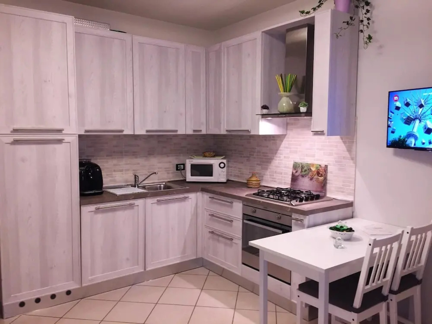 Apartment With one Bedroom in Polpenazze del Garda, With Shared Pool, Enclosed Garden and Wifi - Near the Beach