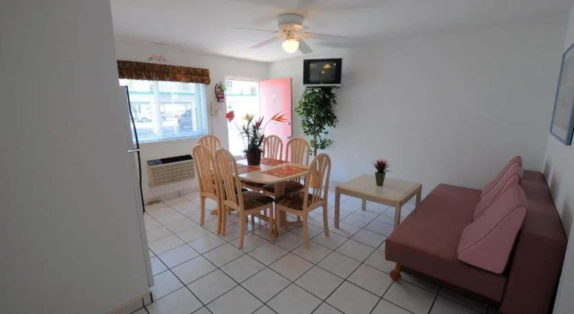 Riviera Resorts & Suites