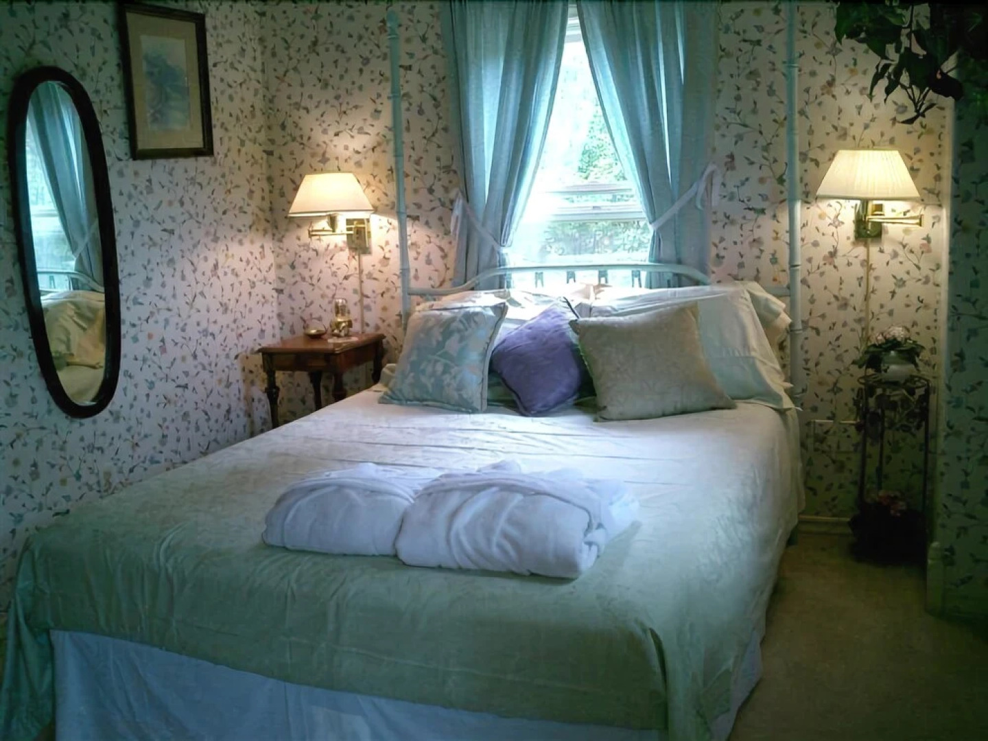 Hubers INN Port Townsend