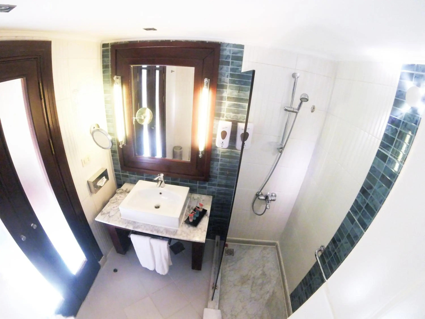 Xperience Sea Breeze Resort