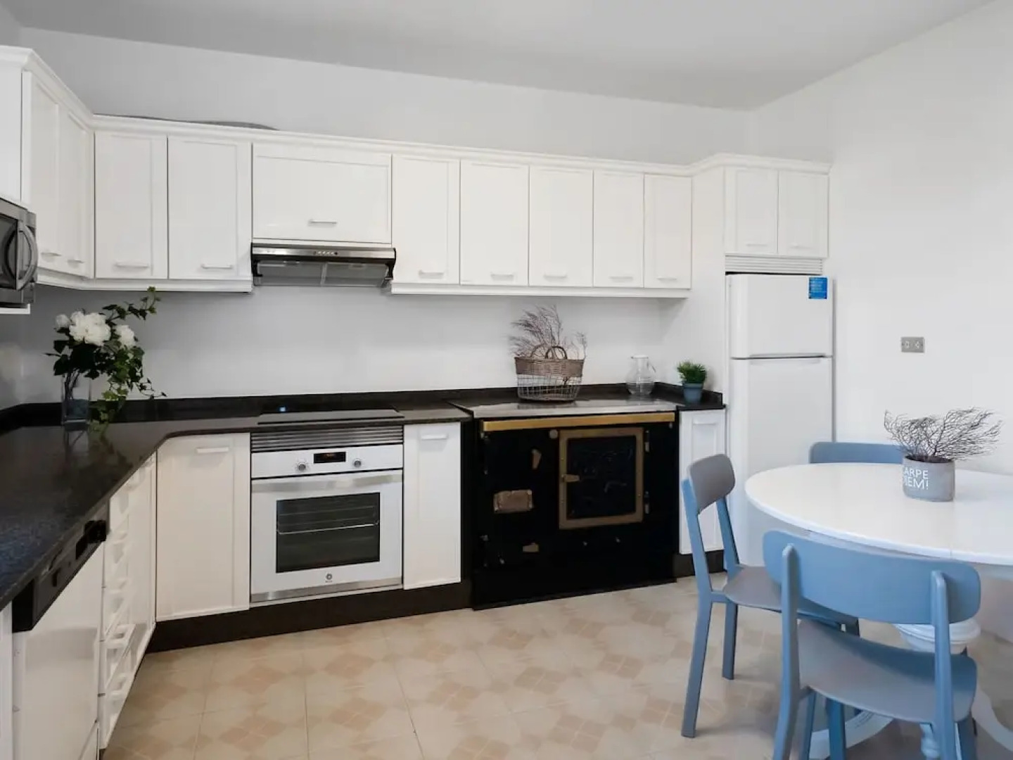 Modern Holiday Home in Porto do Son With Sea Near