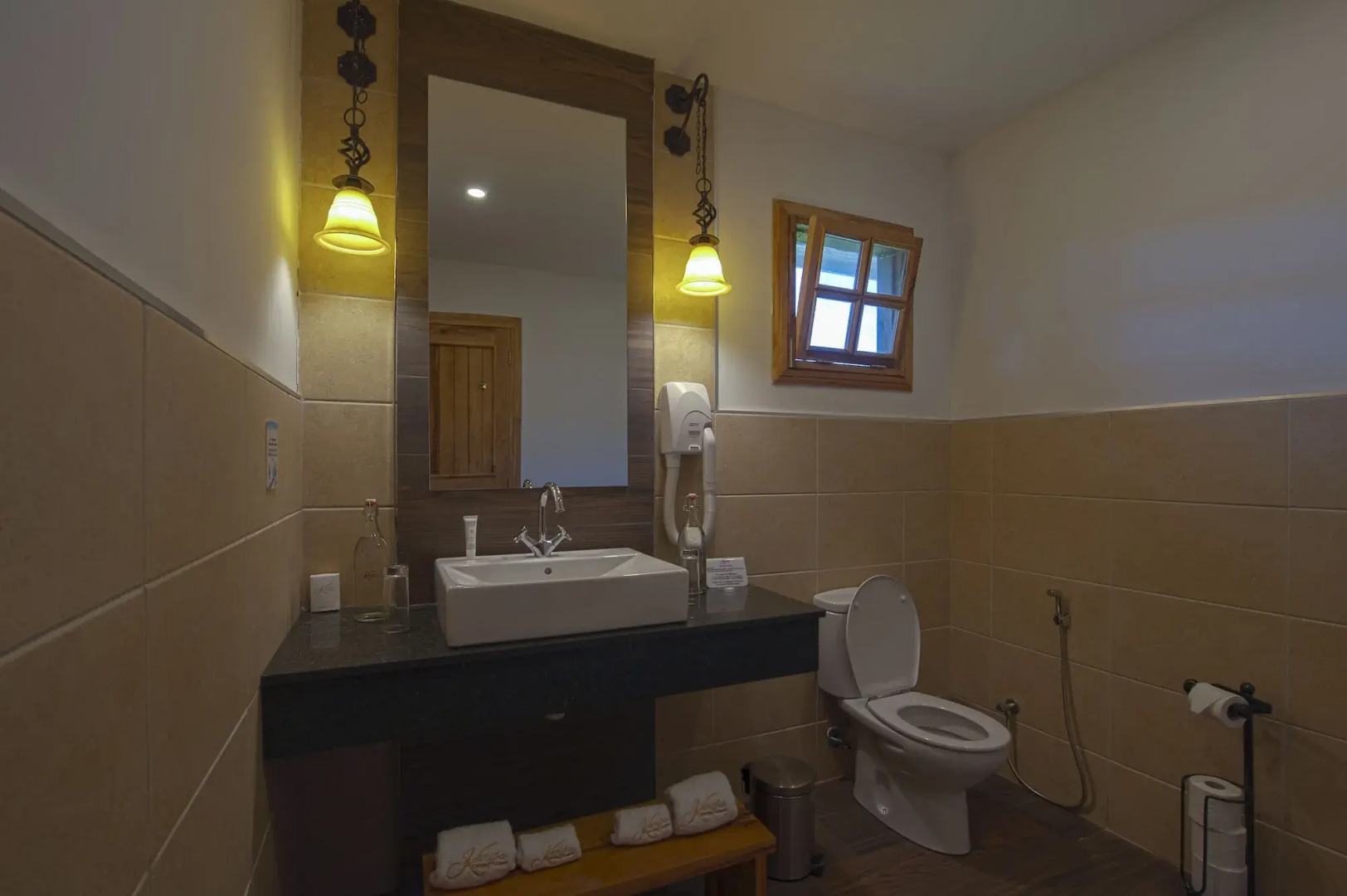 Karibu Camps Lodges-Ngorongoro Lions Paw