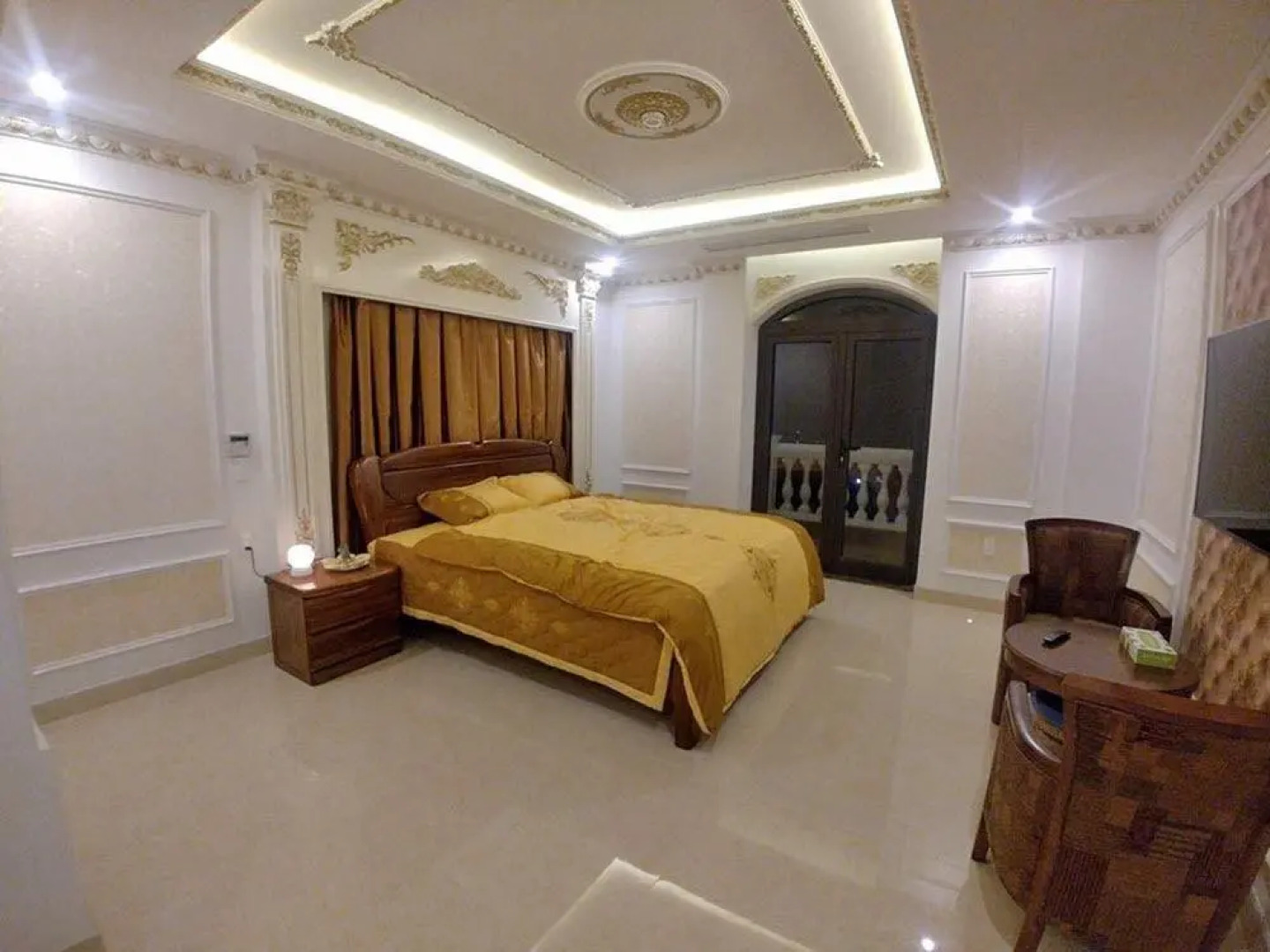 Thai Hoa Riverside Hotel