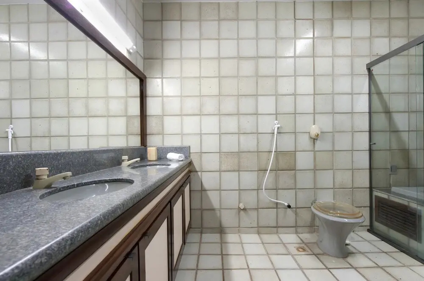 Casa com excelente localização no centro de Cumbuco