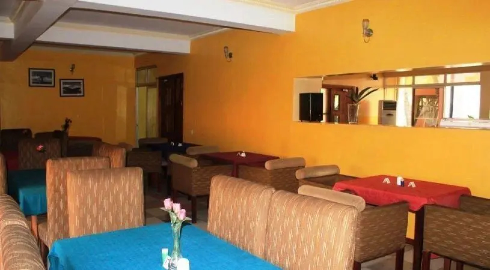 Edgwaters Hotel