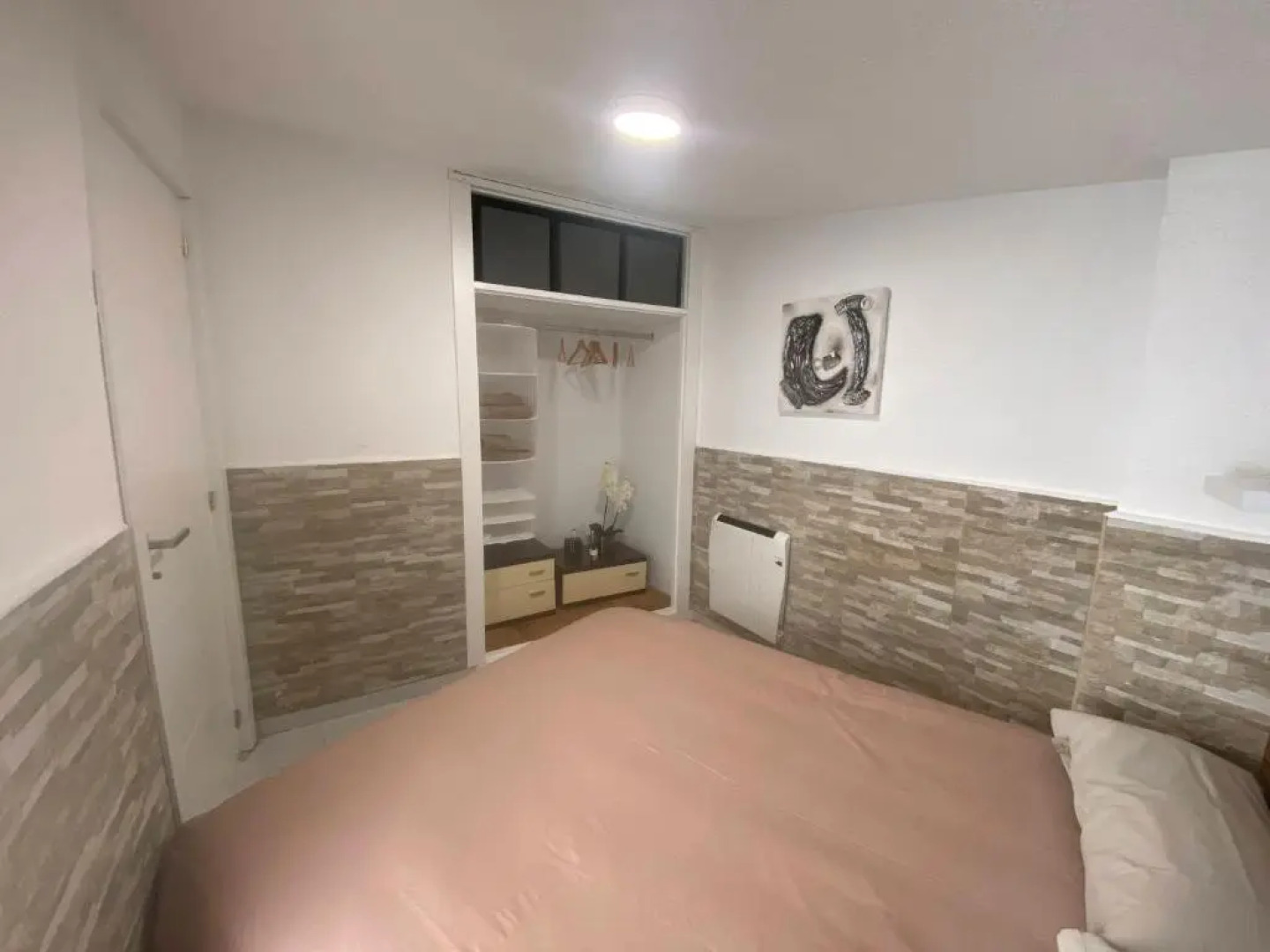 casa de pueblo con chimenea