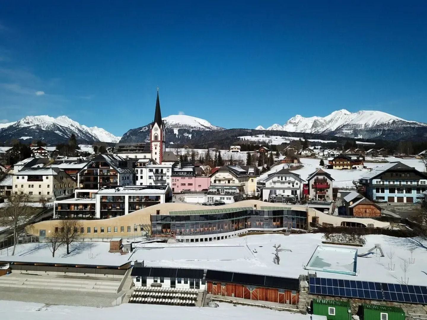 Modern Apartment in the Citycenter of Mariapfarr