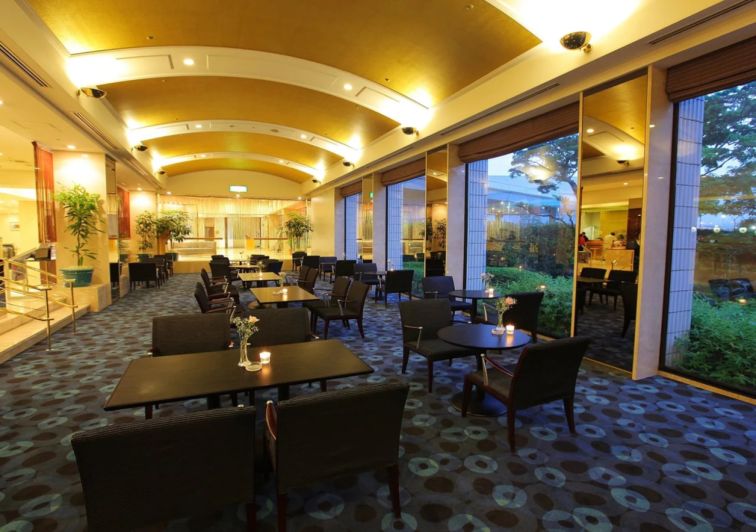 Отель Narita Tobu Hotel Airport