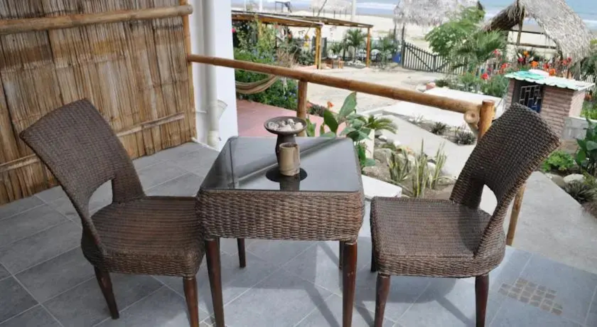 Donkey Den Guesthouse