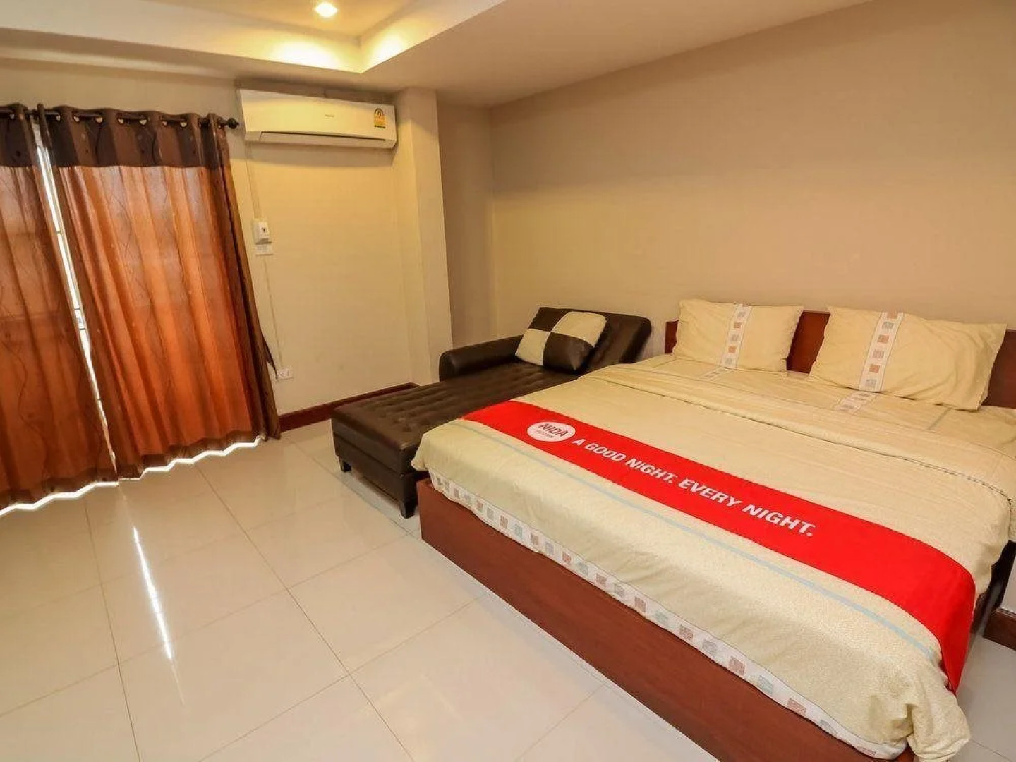 Nida Rooms Saraphi 99 Queen