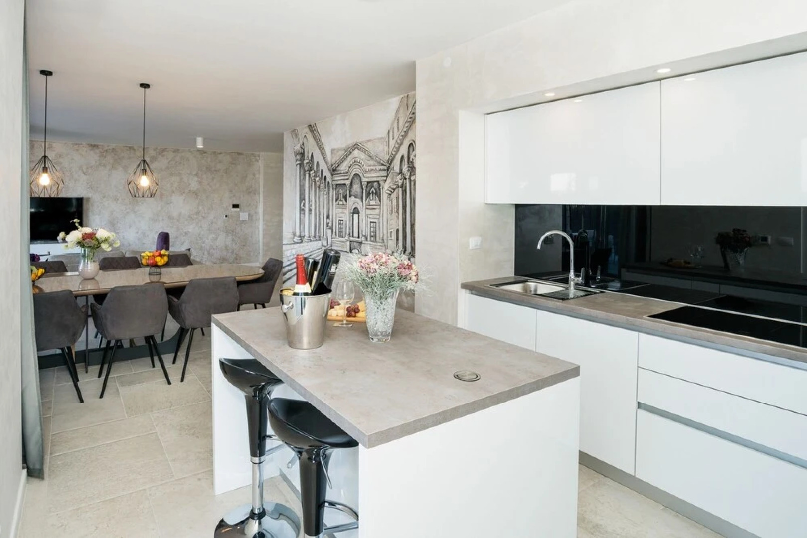 Luxury Beachfront Villa Sea Queen