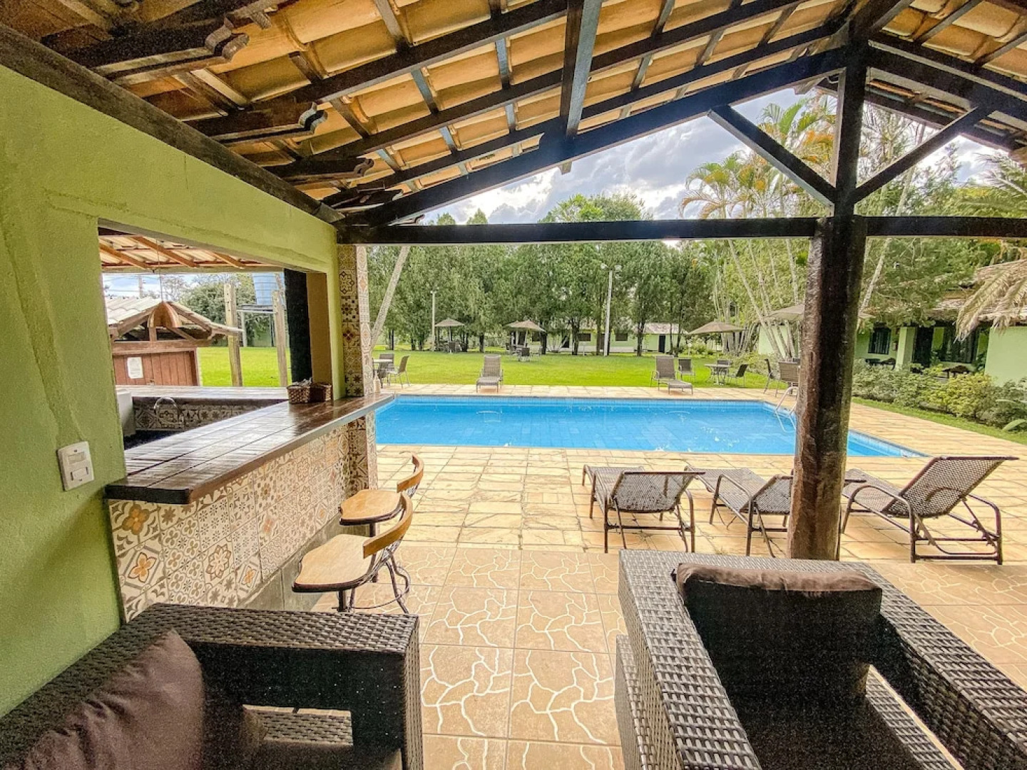 Quatro Estaçoes Pesq. E Hotel Fazenda