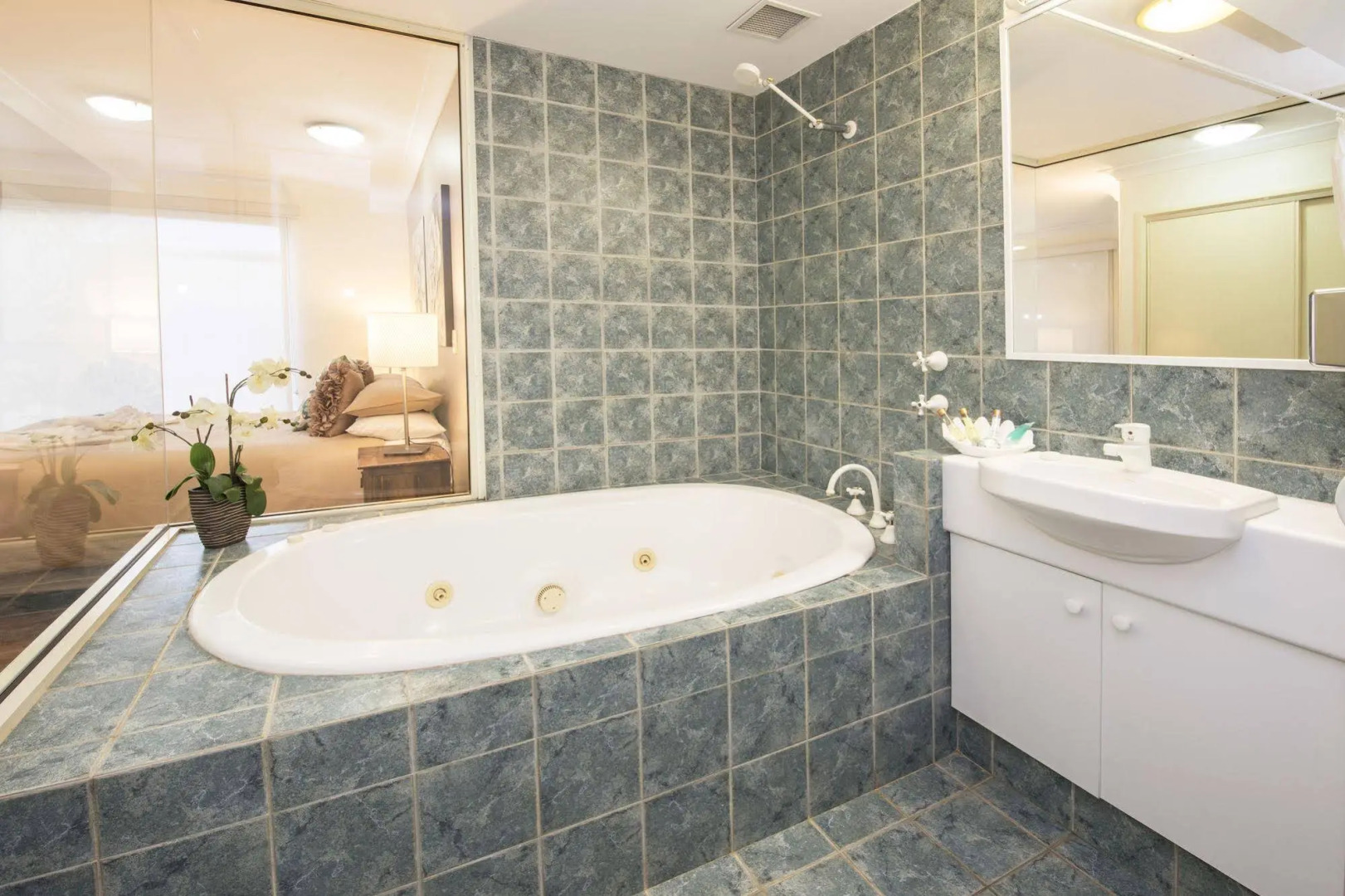 Cape View Beach Resort	