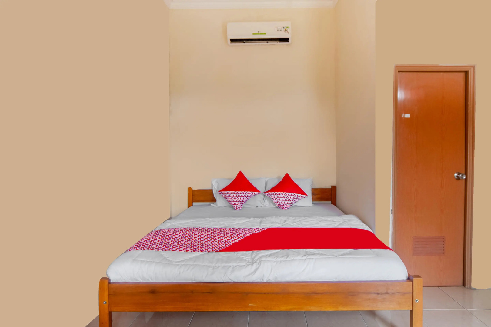 OYO 2471 Swarna Raya