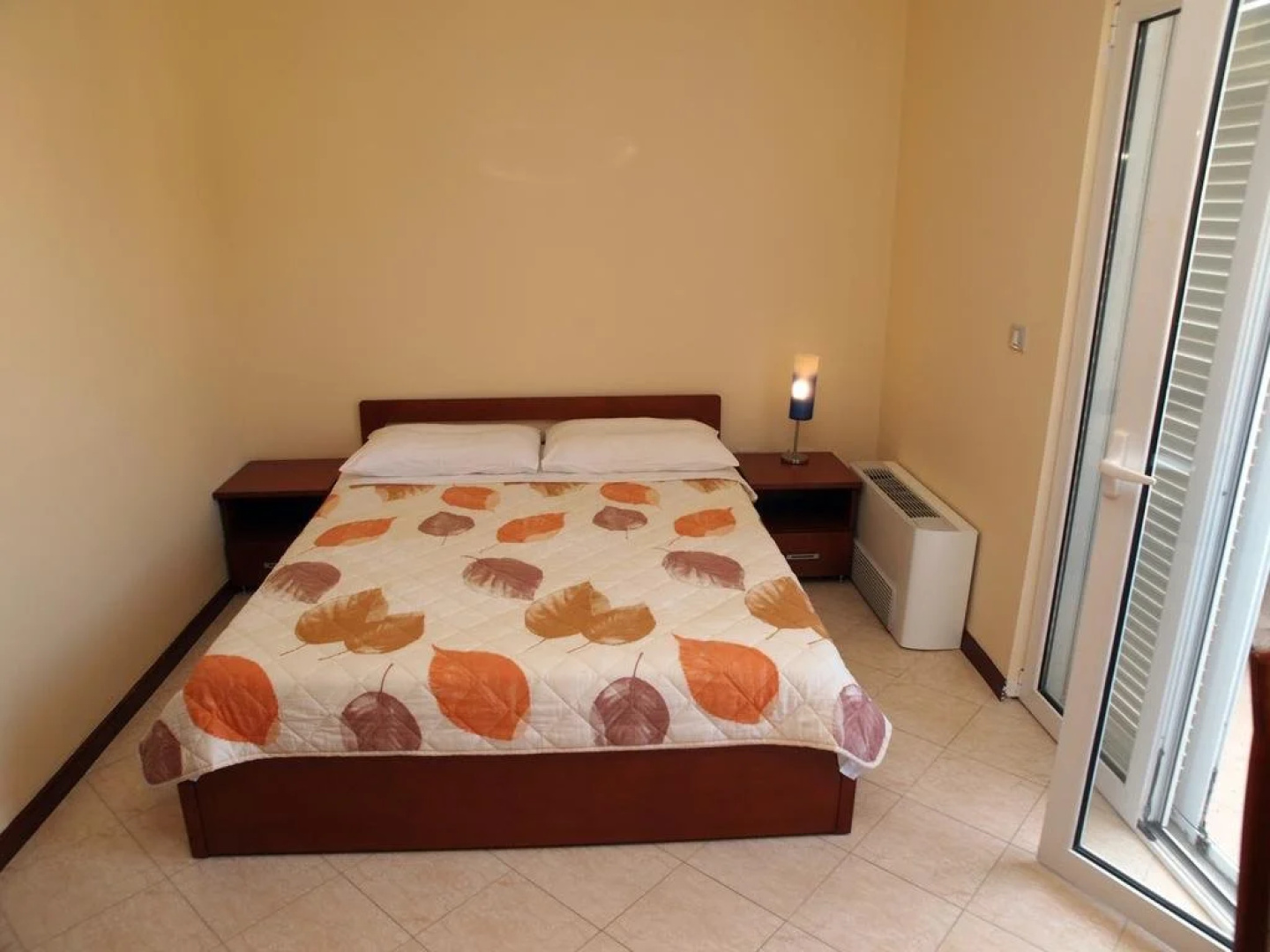 Hotel R