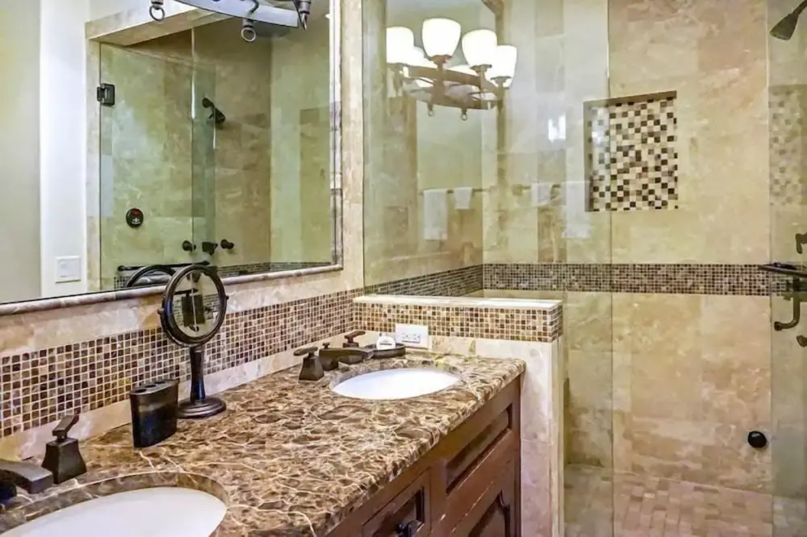 Ski-In, Ski-Out 4 Bedroom Luxury Townhome in Snowmass Village