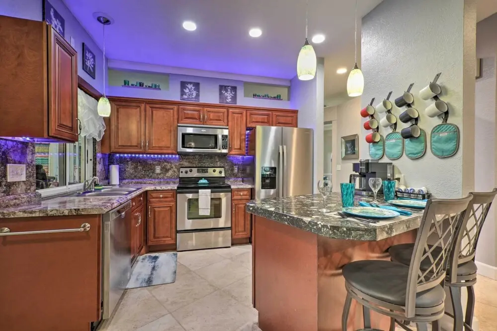 Pool & Fire Pit: Cape Coral Golf Course Getaway